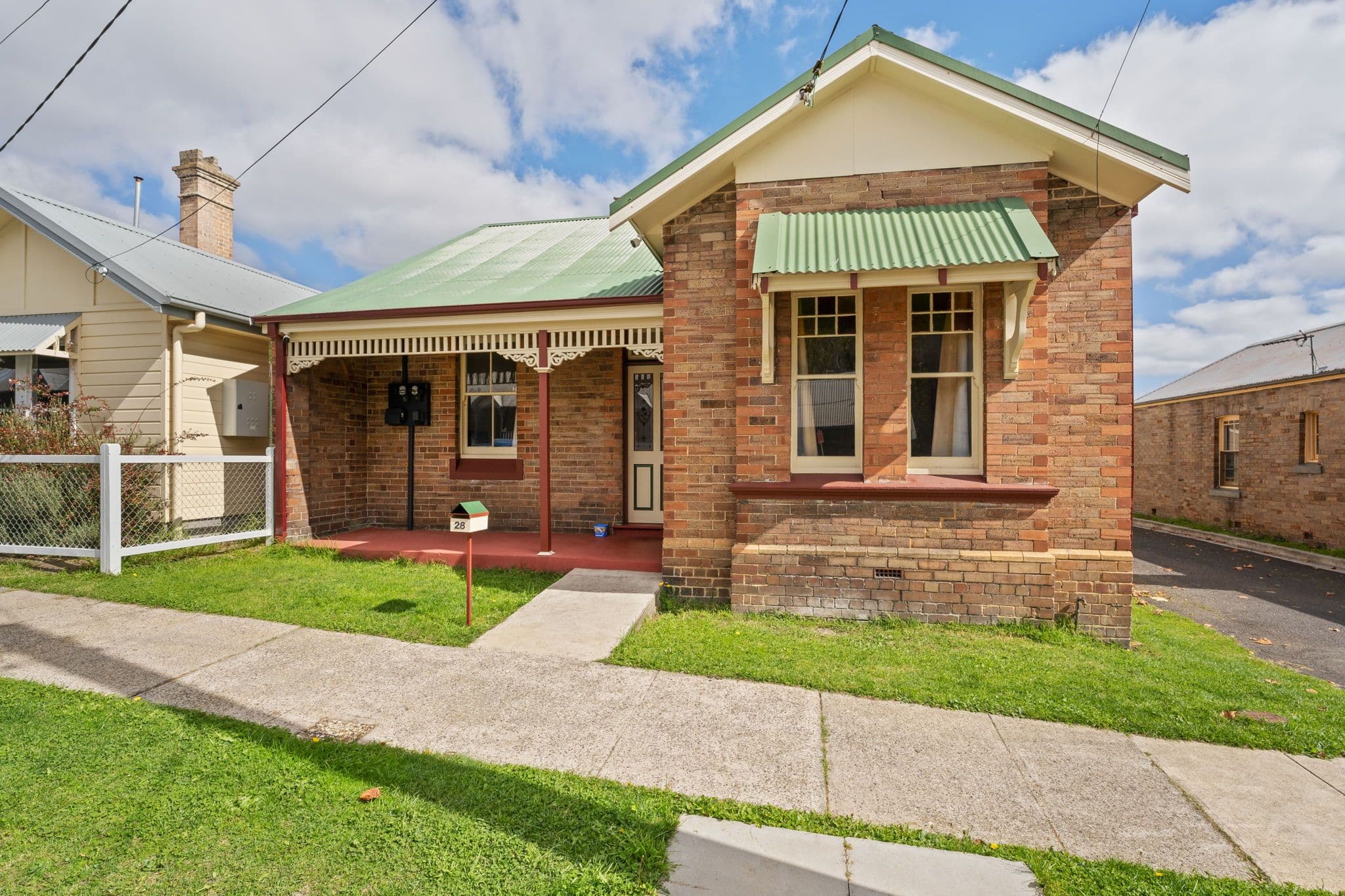 28 Eskbank Street, Lithgow NSW 2790, Lithgow - Image 1