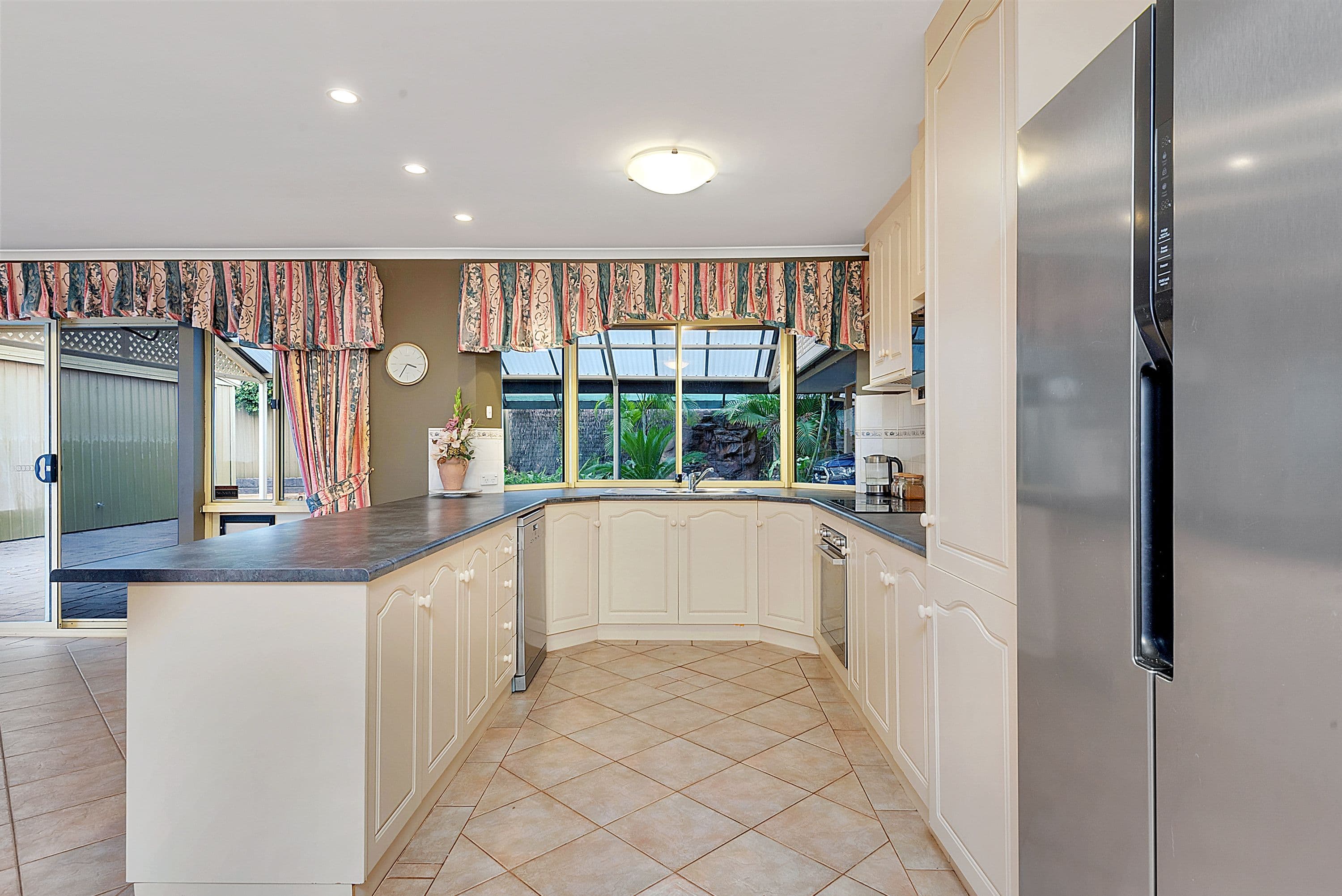 30 Plane Tree Drive, Craigmore SA 5114, Craigmore - Thumbnail 4
