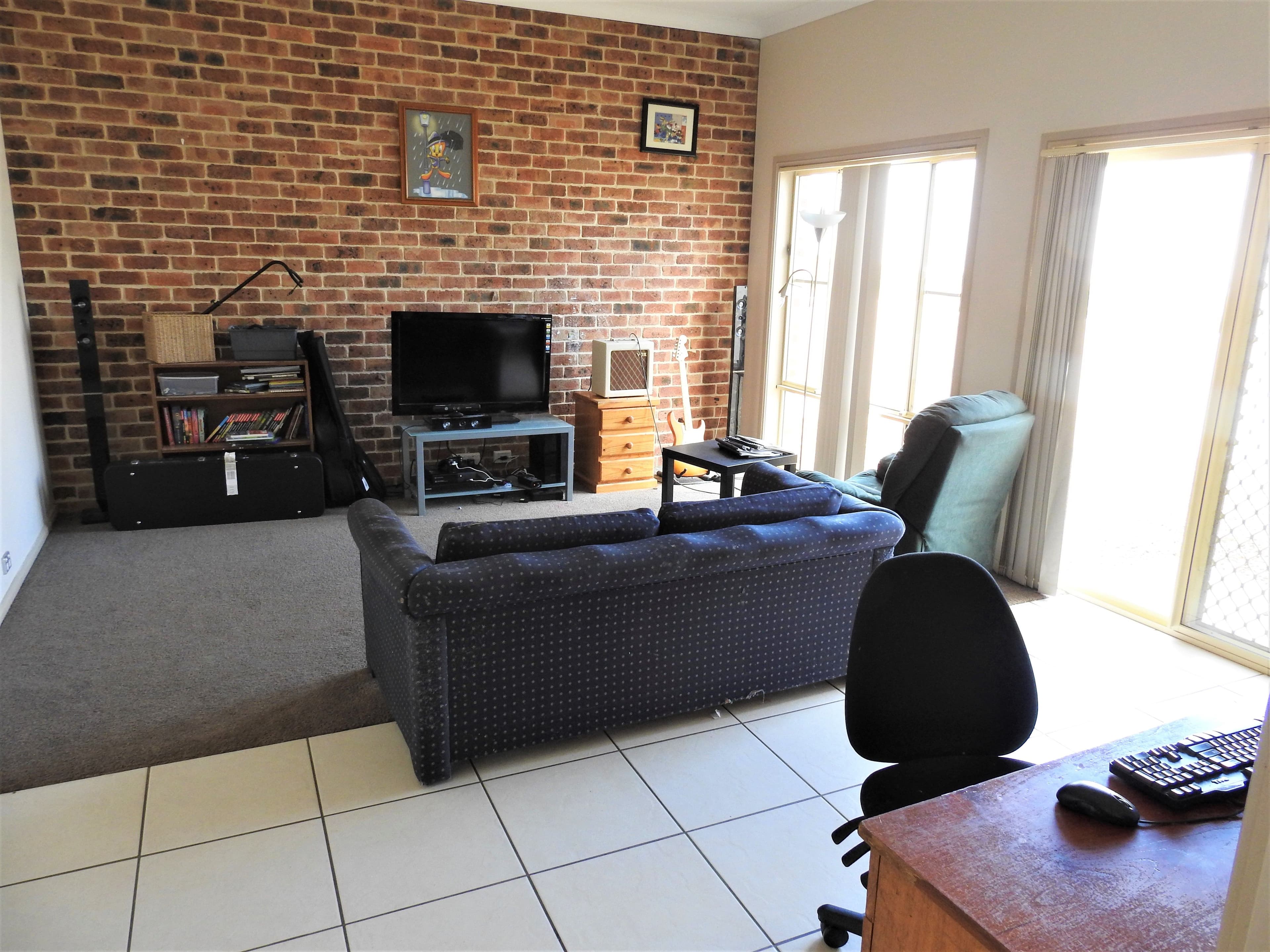 25 Settlers Place, Young - Thumbnail 8