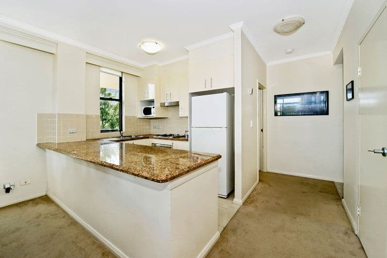 2 Dolphin Close, CHISWICK NSW 2046, Chiswick - Thumbnail 4