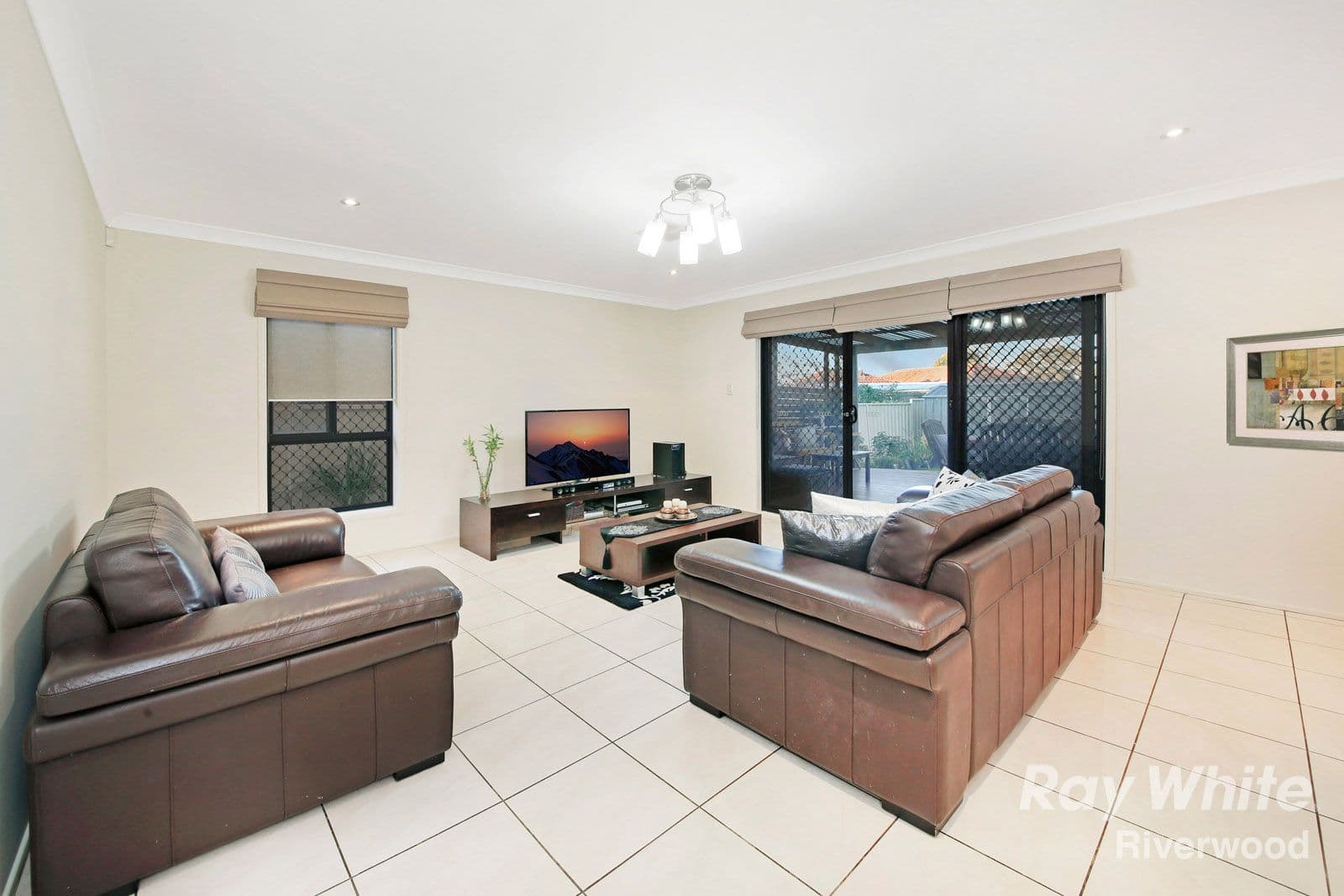12 Larkhill Avenue, Riverwood NSW 2210, Riverwood - Thumbnail 3