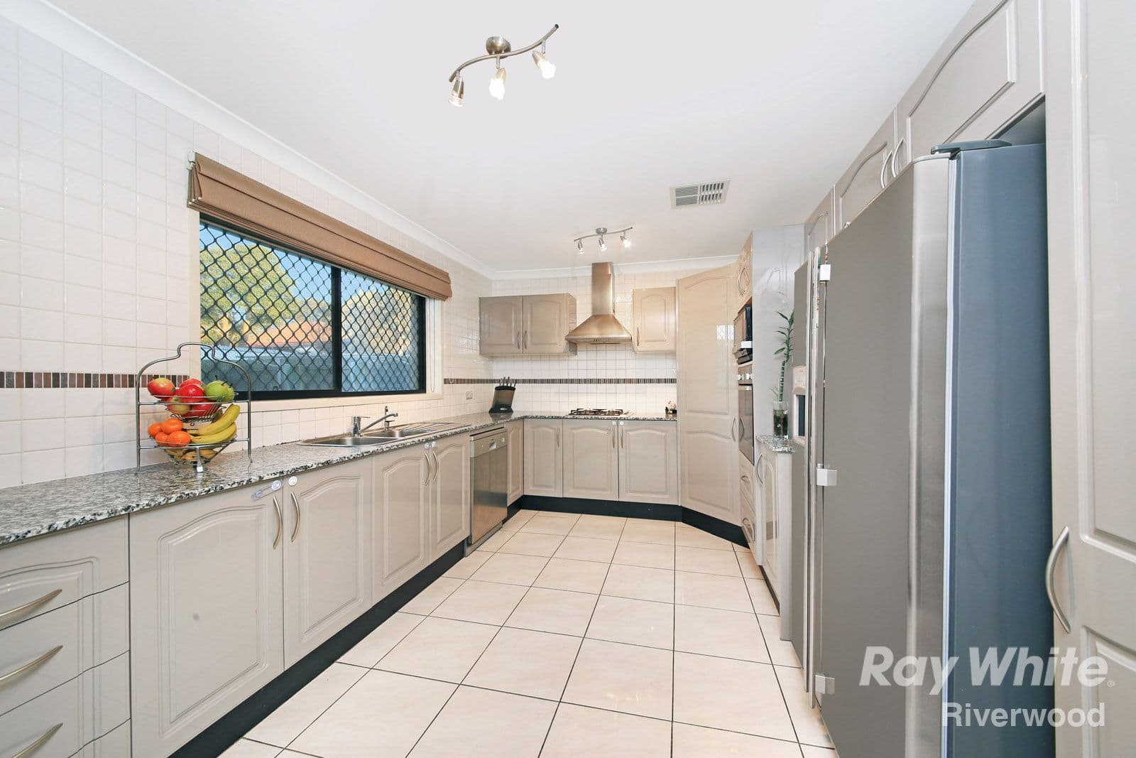 12 Larkhill Avenue, Riverwood NSW 2210, Riverwood - Thumbnail 5