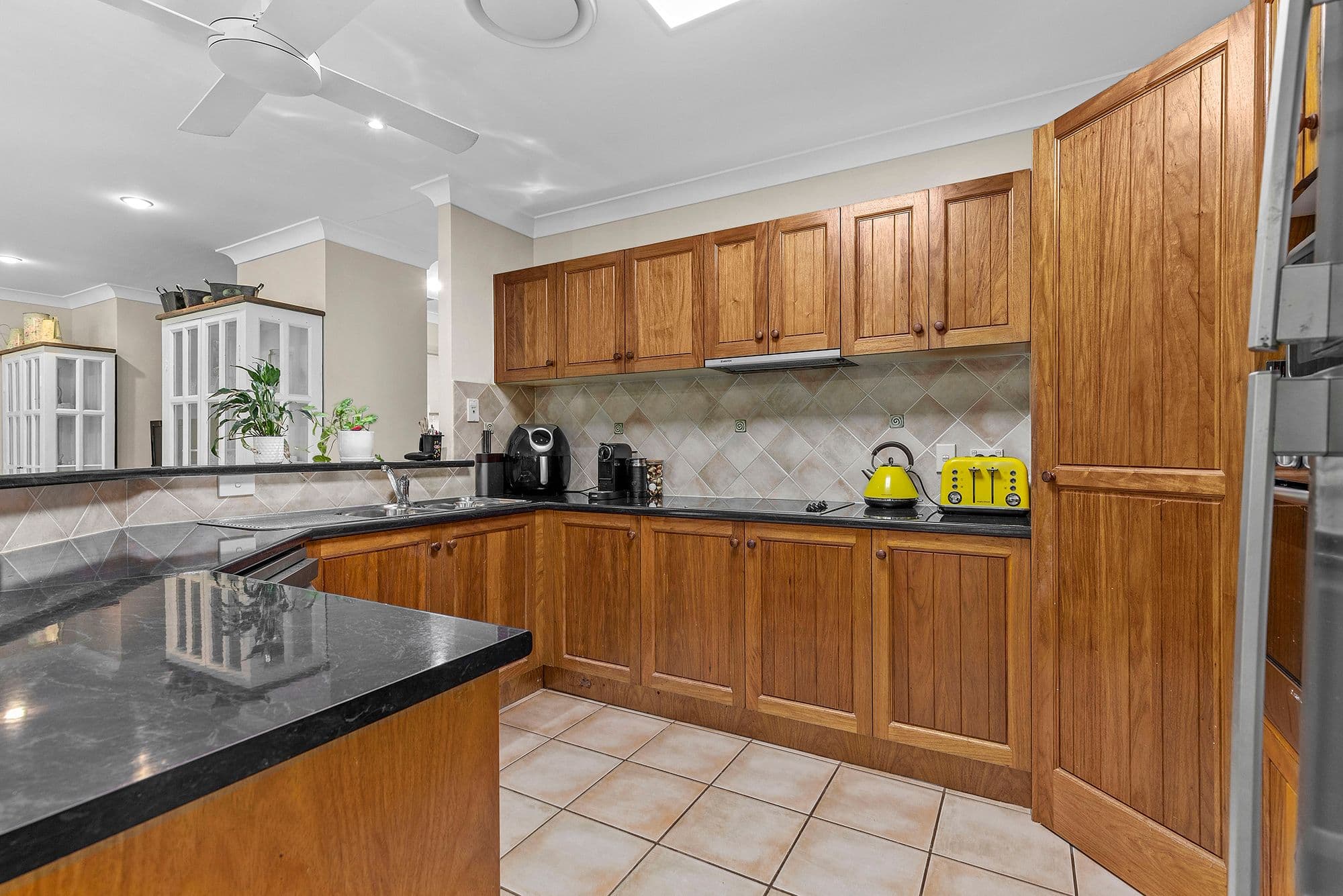 11 Kettleton Close, Bridgeman Downs QLD 4035, Bridgeman Downs - Thumbnail 6