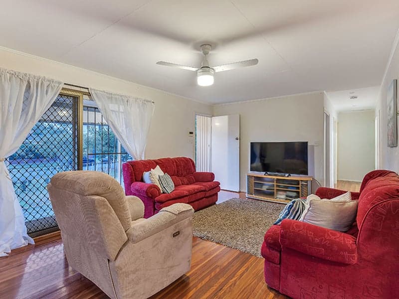 10 Pavonia Street, Everton Hills - Thumbnail 4