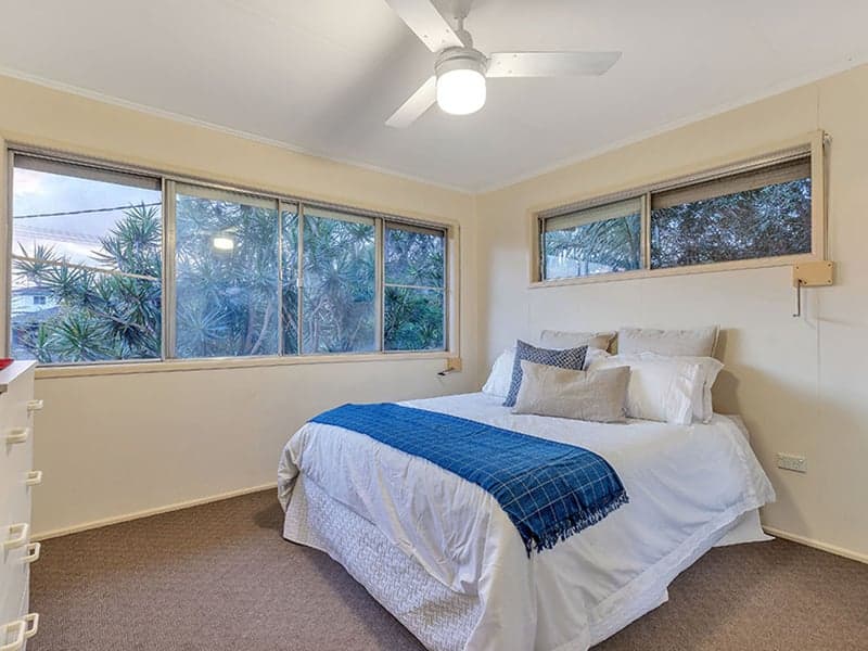 10 Pavonia Street, Everton Hills - Thumbnail 7