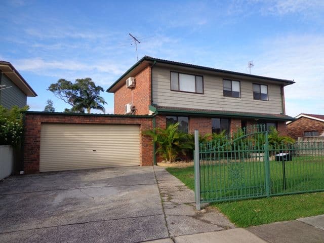 35 Mulligan Street, BOSSLEY PARK NSW 2176, Bossley Park - Image 1