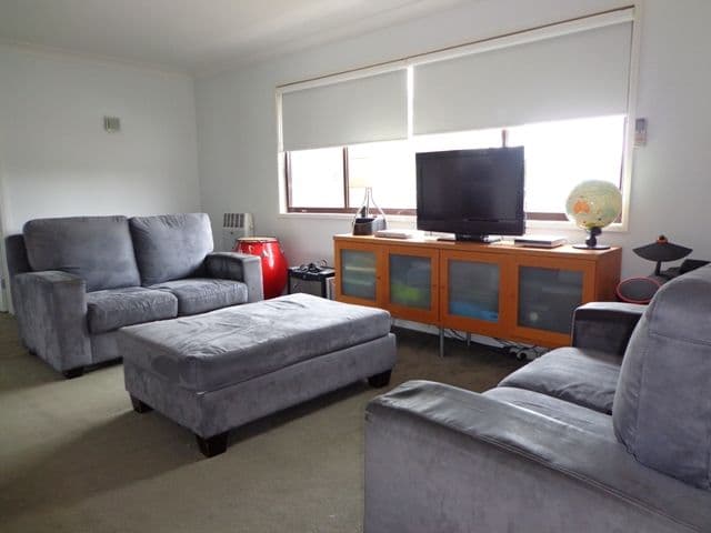 35 Mulligan Street, BOSSLEY PARK NSW 2176, Bossley Park - Thumbnail 5
