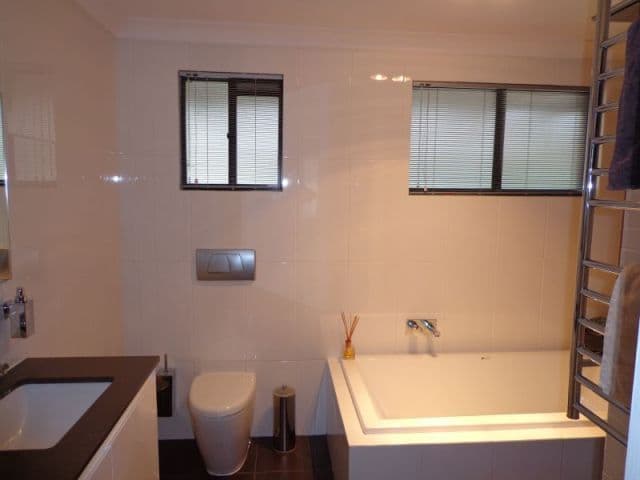 35 Mulligan Street, BOSSLEY PARK NSW 2176, Bossley Park - Thumbnail 6