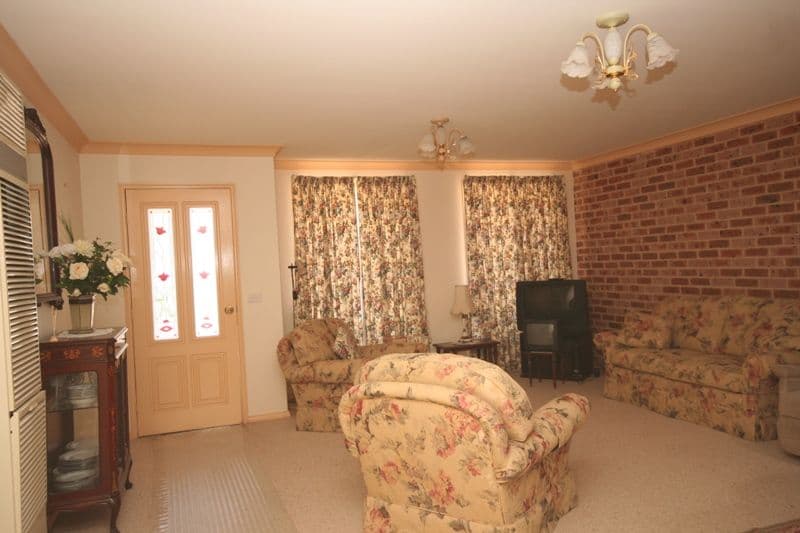 1 Queen Street, OBERON NSW 2787, Oberon - Thumbnail 4