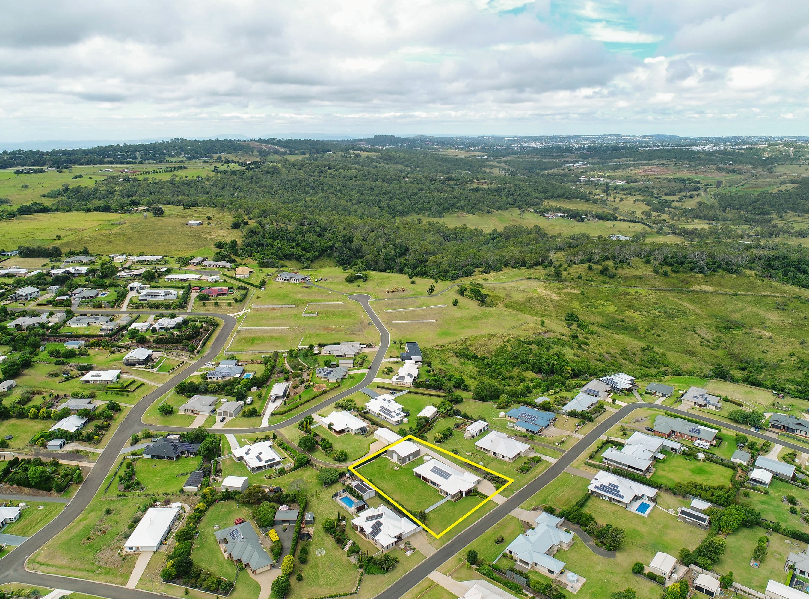 61 Federation Drive, Highfields QLD 4352, Highfields - Thumbnail 2