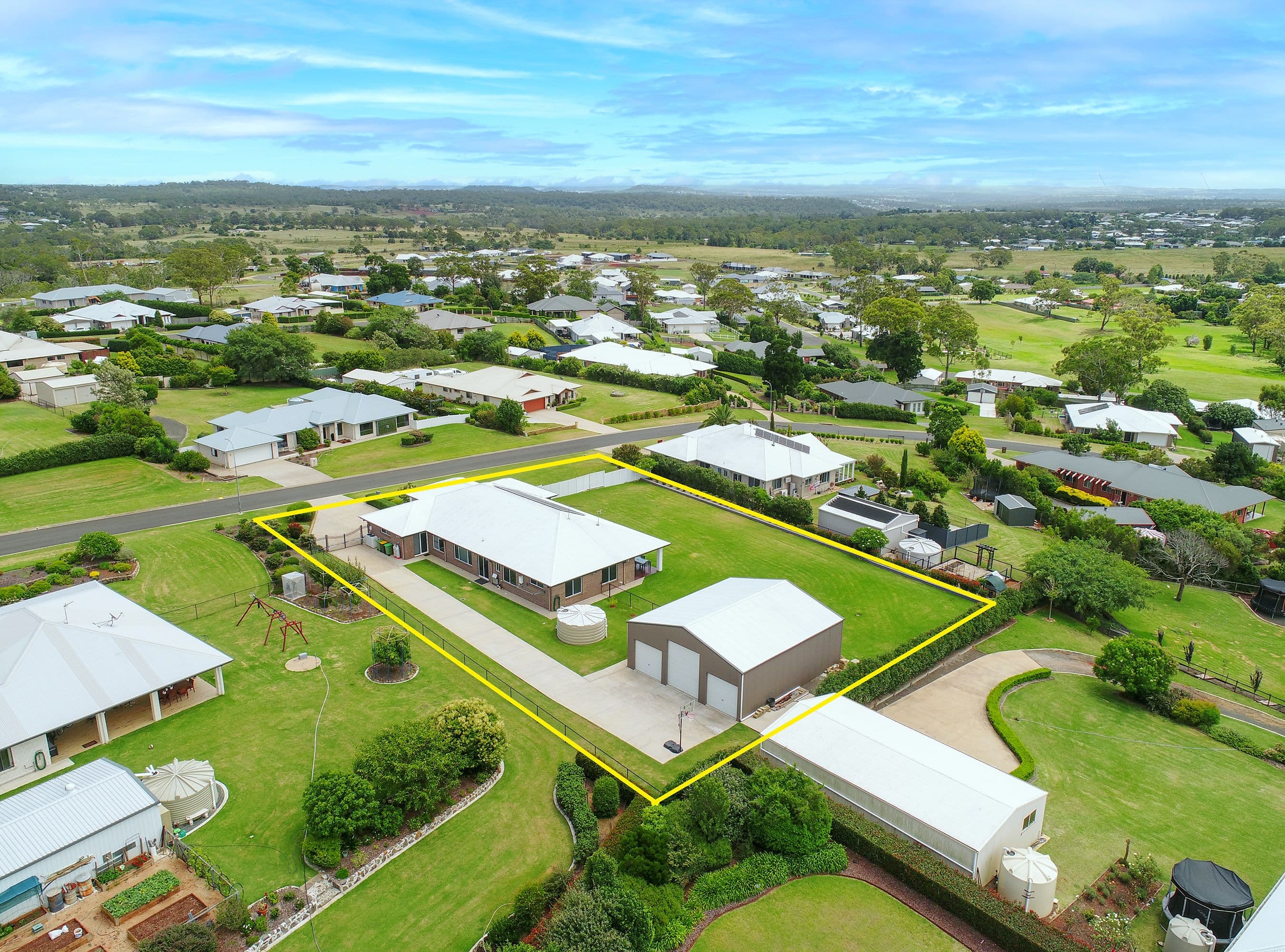 61 Federation Drive, Highfields QLD 4352, Highfields - Thumbnail 3