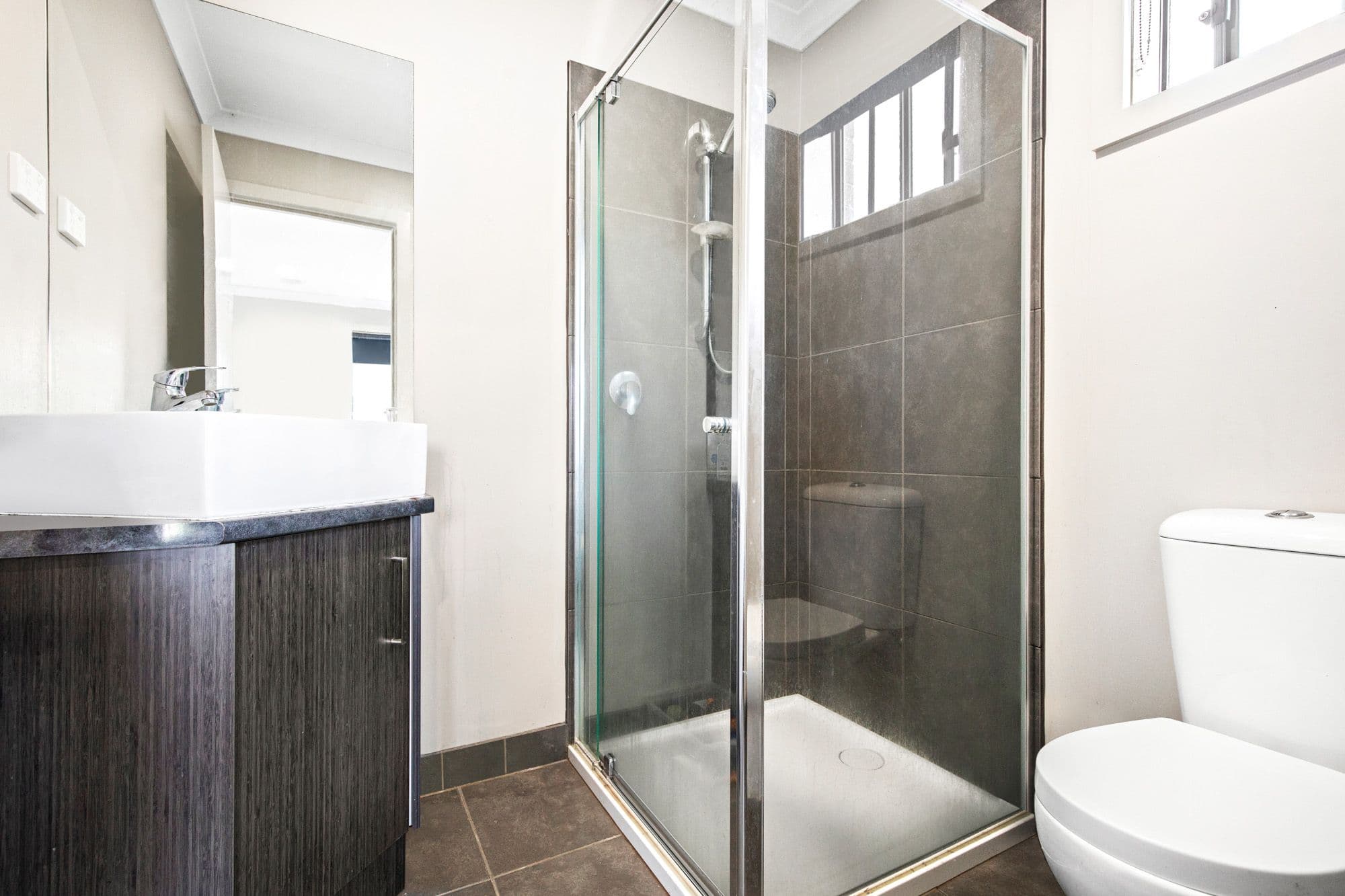 4 Dundas Road, Wyndham Vale VIC 3024, Wyndham Vale - Thumbnail 3