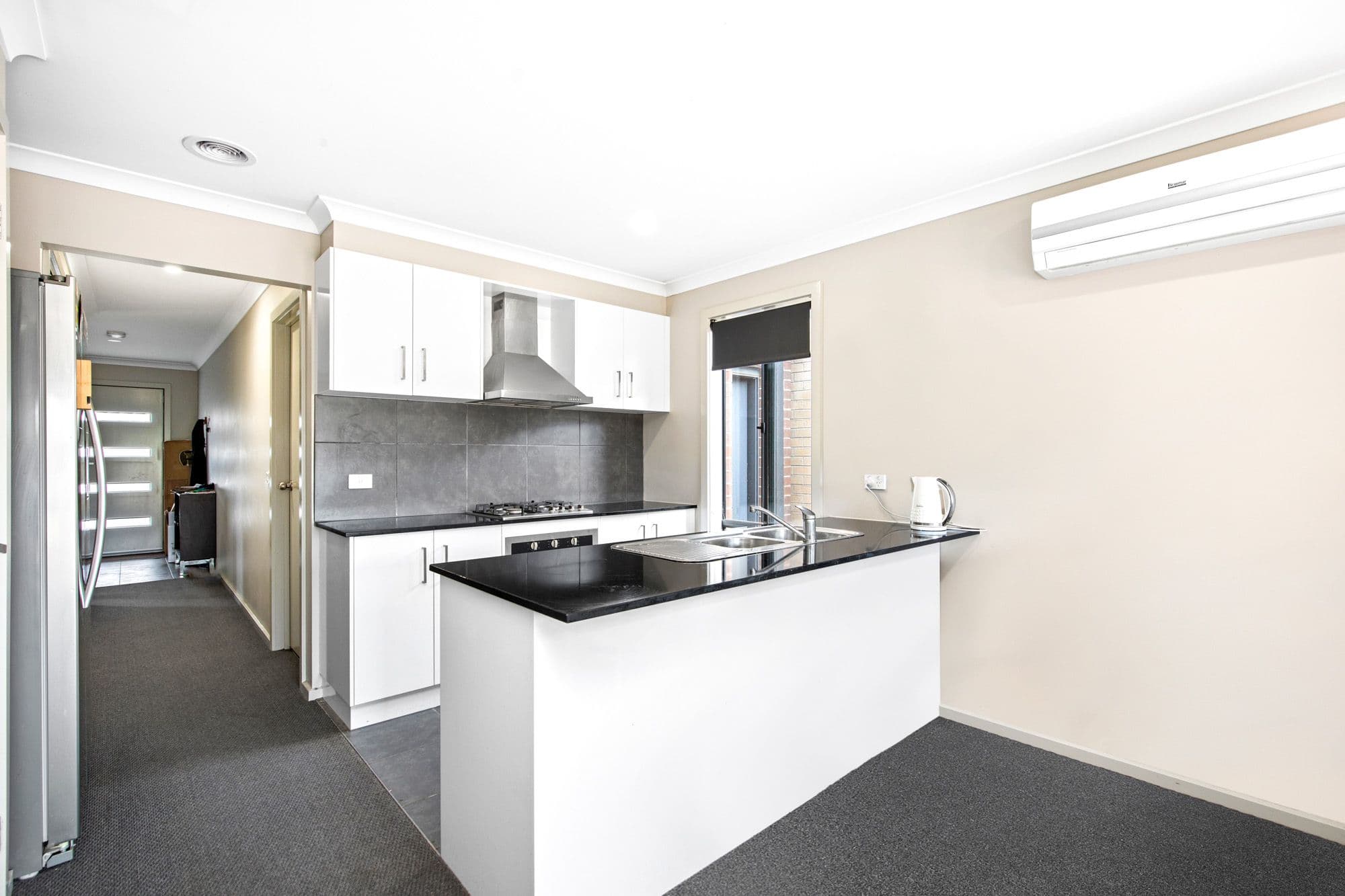 4 Dundas Road, Wyndham Vale VIC 3024, Wyndham Vale - Thumbnail 4