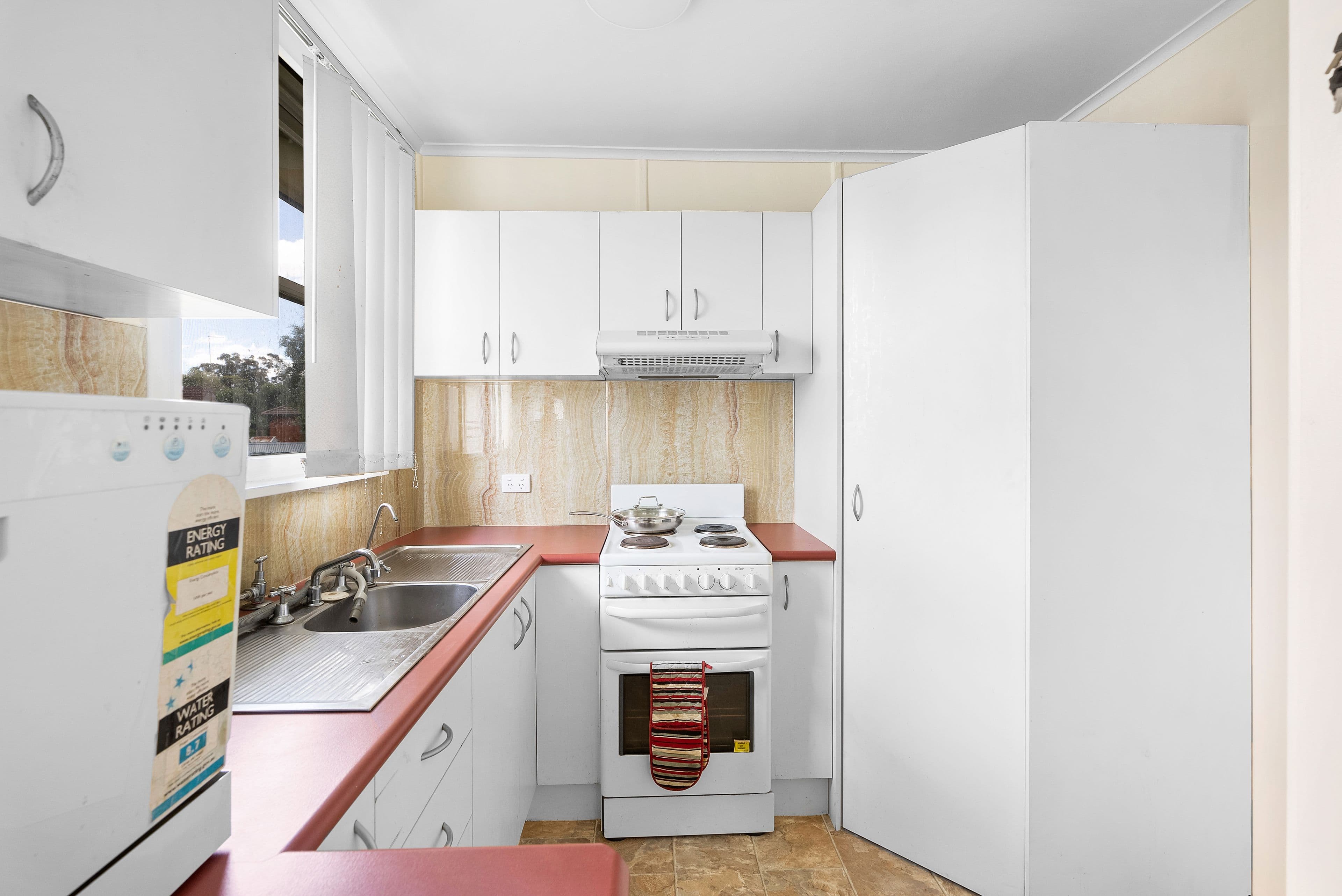 7 Busby Road, Busby NSW 2168, Busby - Thumbnail 3