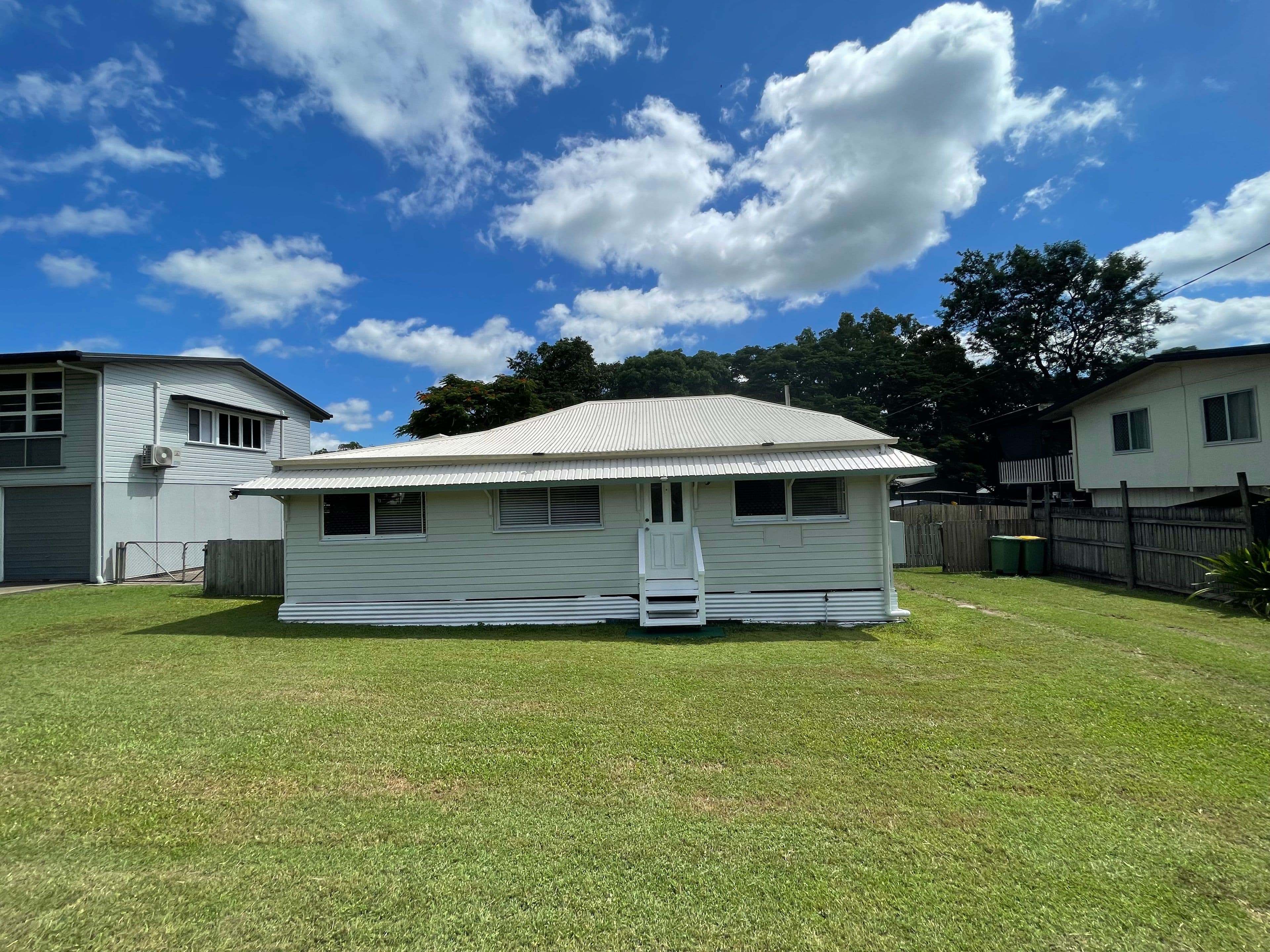 14 Atherton Street, Sarina QLD 4737, Sarina - Thumbnail 3