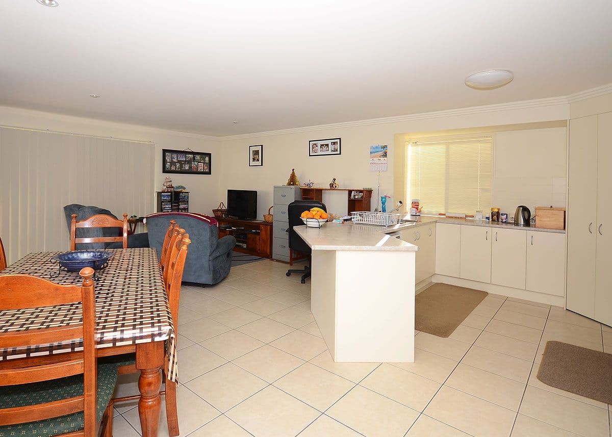 27 Cromdale Circuit, KAWUNGAN QLD 4655, Kawungan - Thumbnail 2