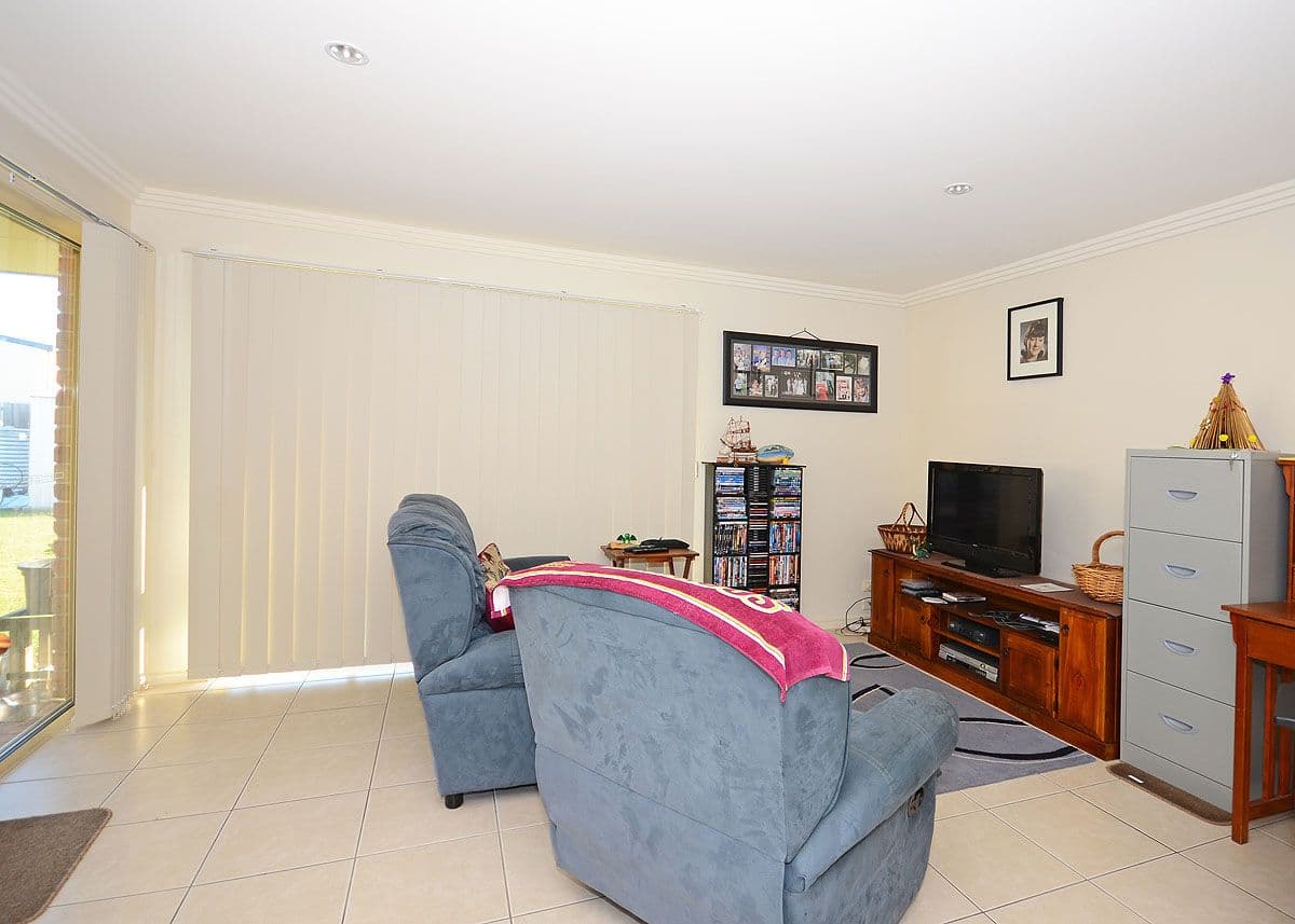 27 Cromdale Circuit, KAWUNGAN QLD 4655, Kawungan - Thumbnail 4