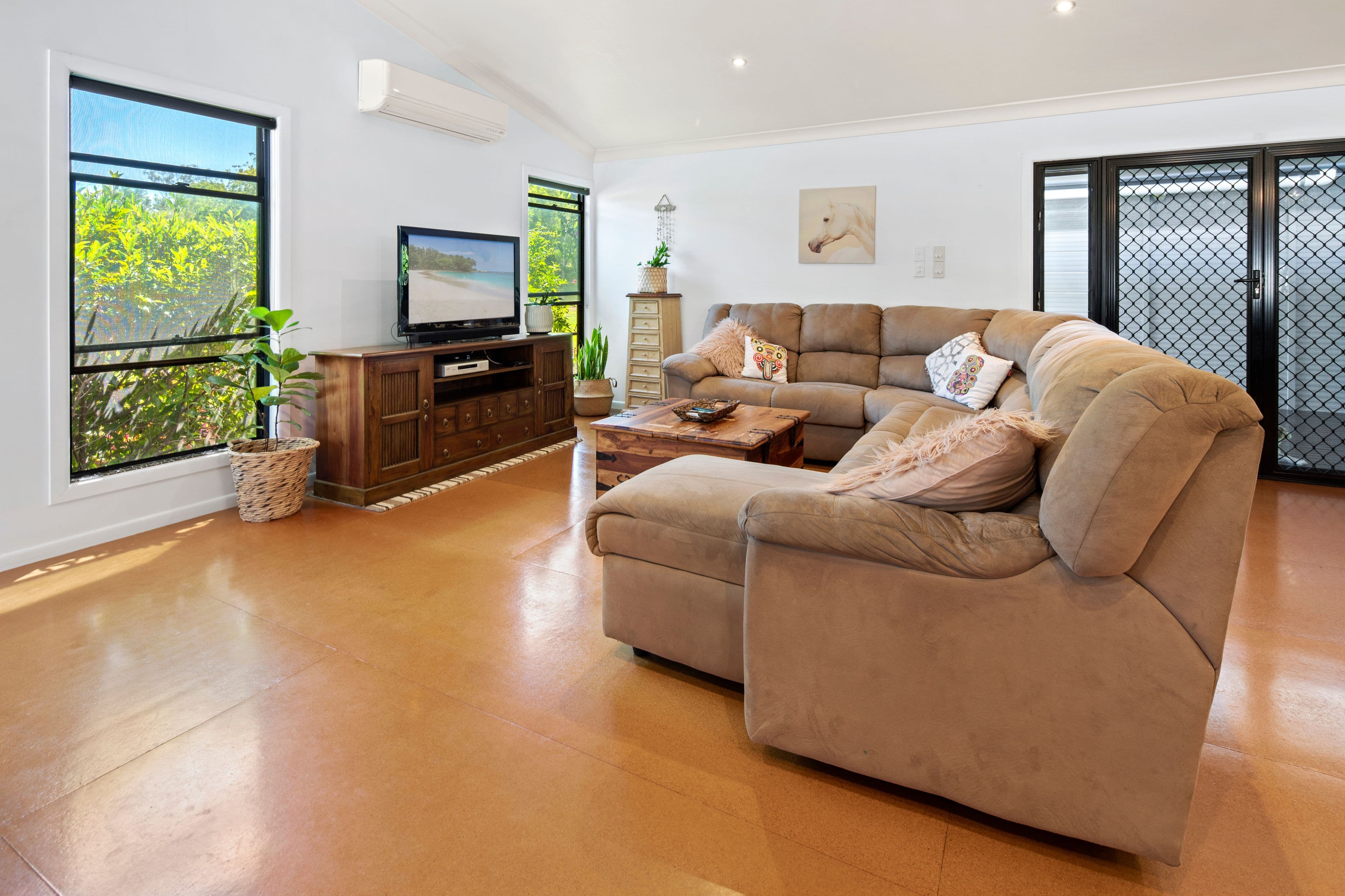 177 Whitsunday Drive, Bloomsbury QLD 4799, Bloomsbury - Thumbnail 8