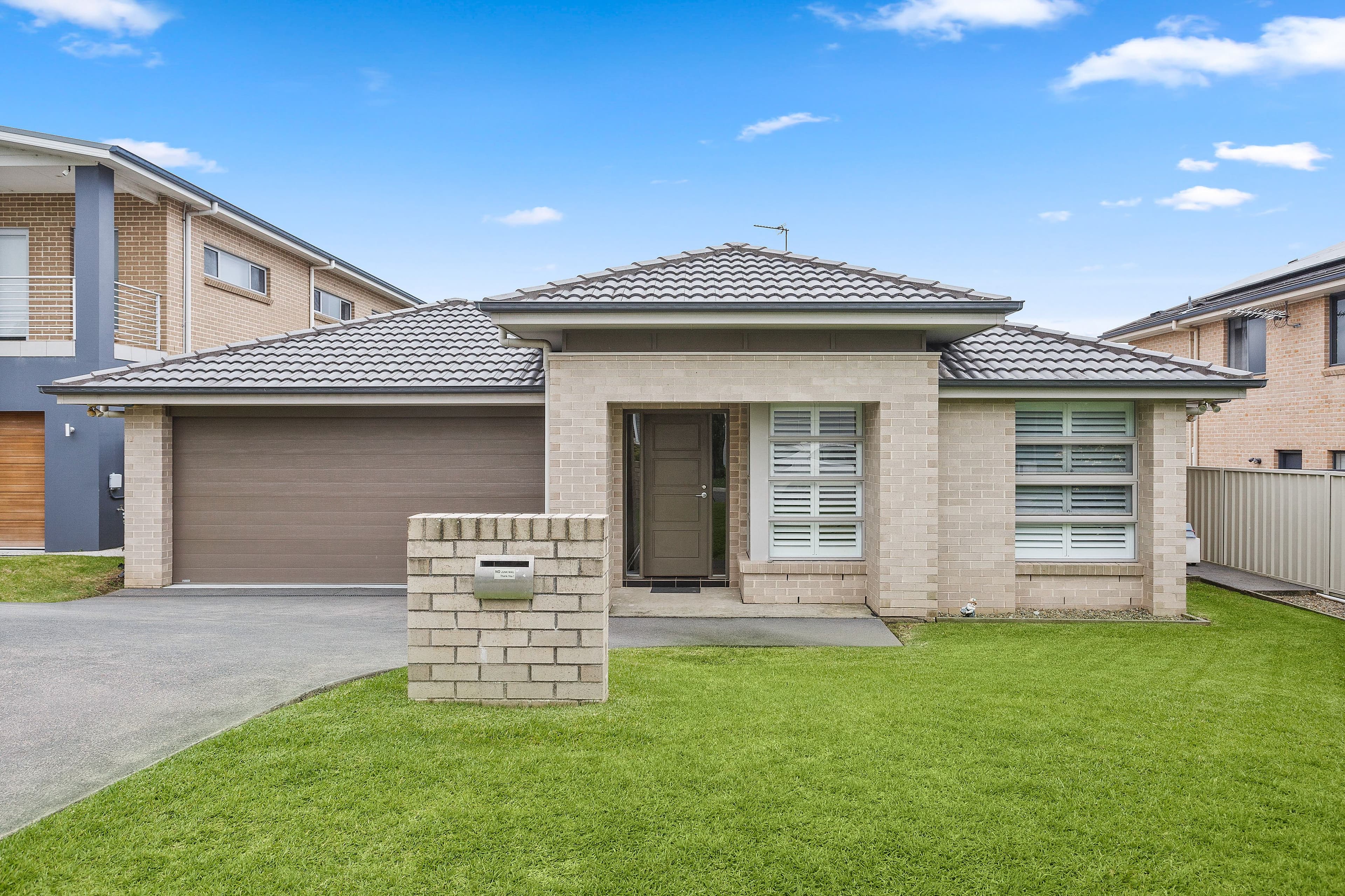 8 Coolum Parkway, Shell Cove NSW 2529, Shell Cove - Image 1