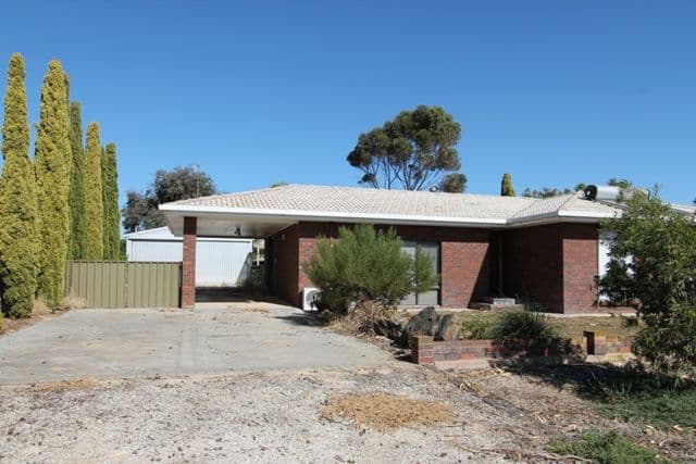 5 Wallis Street, PORT NEILL SA 5604, Port Neill - Image 1