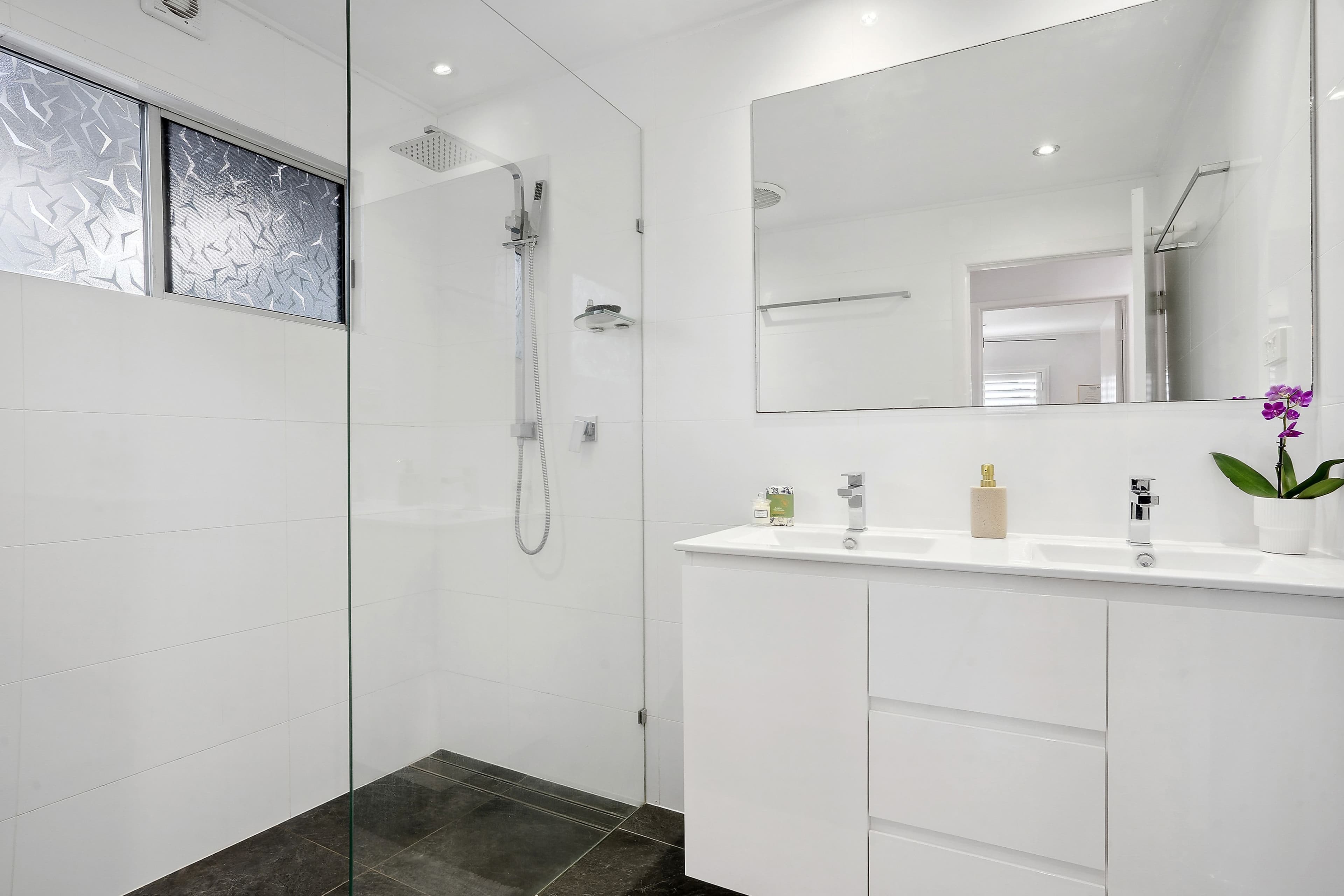3 Yalamba Court, Arana Hills QLD 4054, Arana Hills - Thumbnail 8
