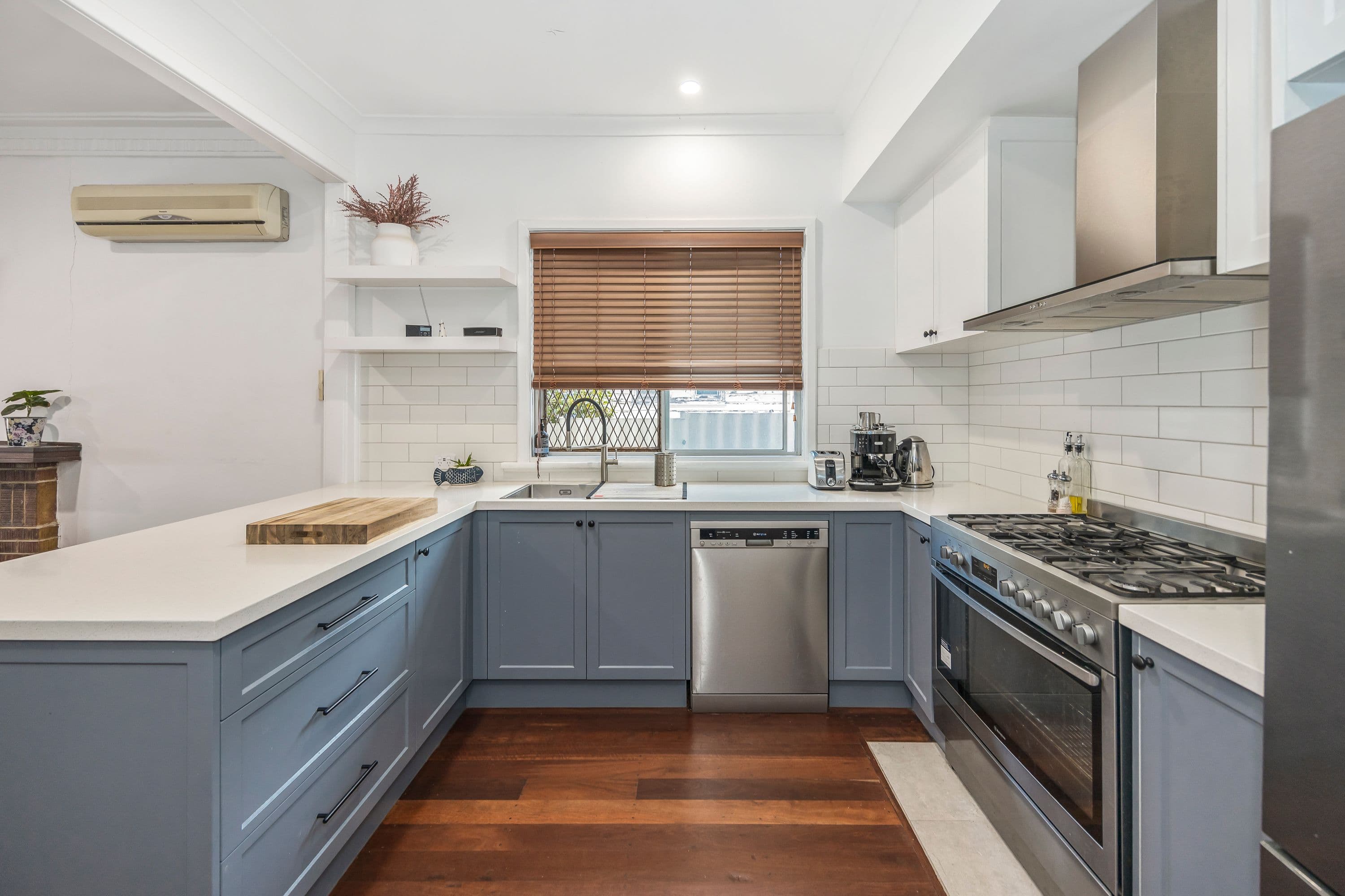 189 Ravenscar Street, Doubleview WA 6018, Doubleview - Thumbnail 2
