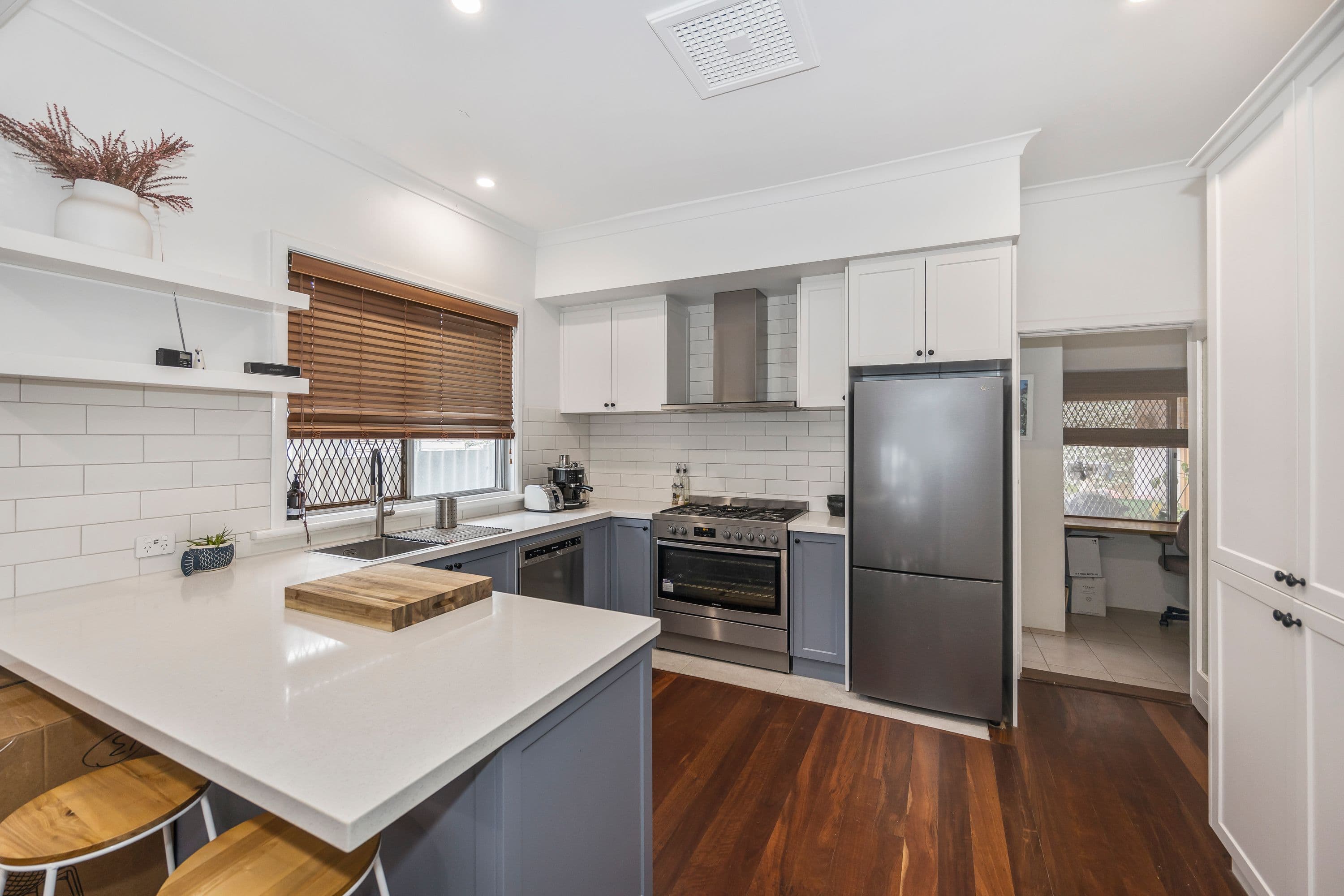 189 Ravenscar Street, Doubleview WA 6018, Doubleview - Thumbnail 3