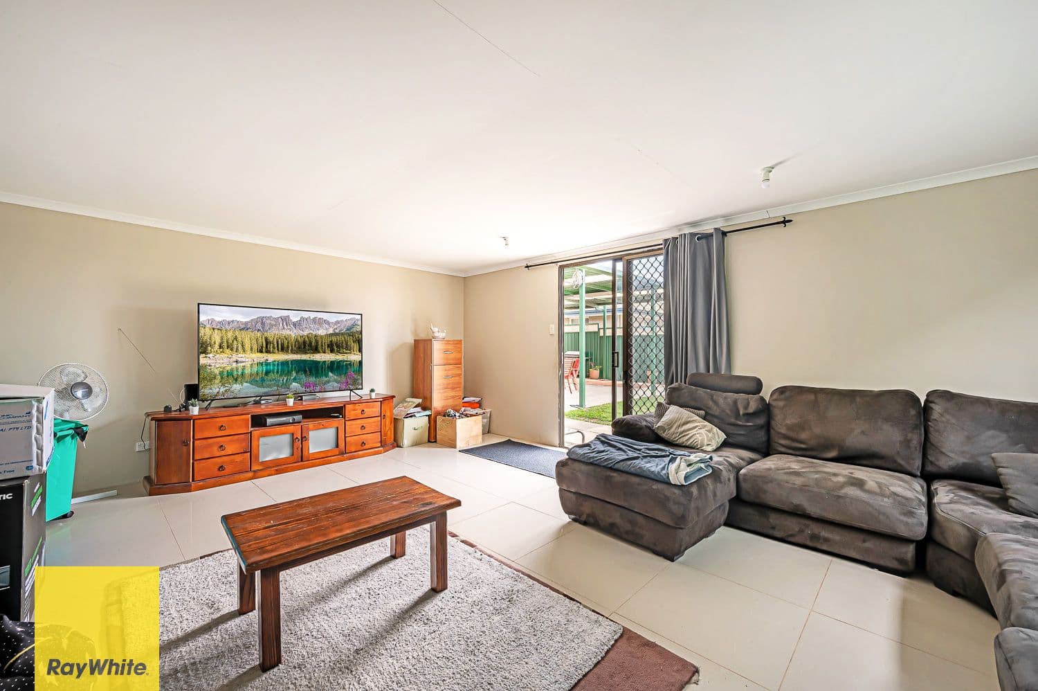 57 Colne Way, Girrawheen WA 6064, Girrawheen - Thumbnail 5