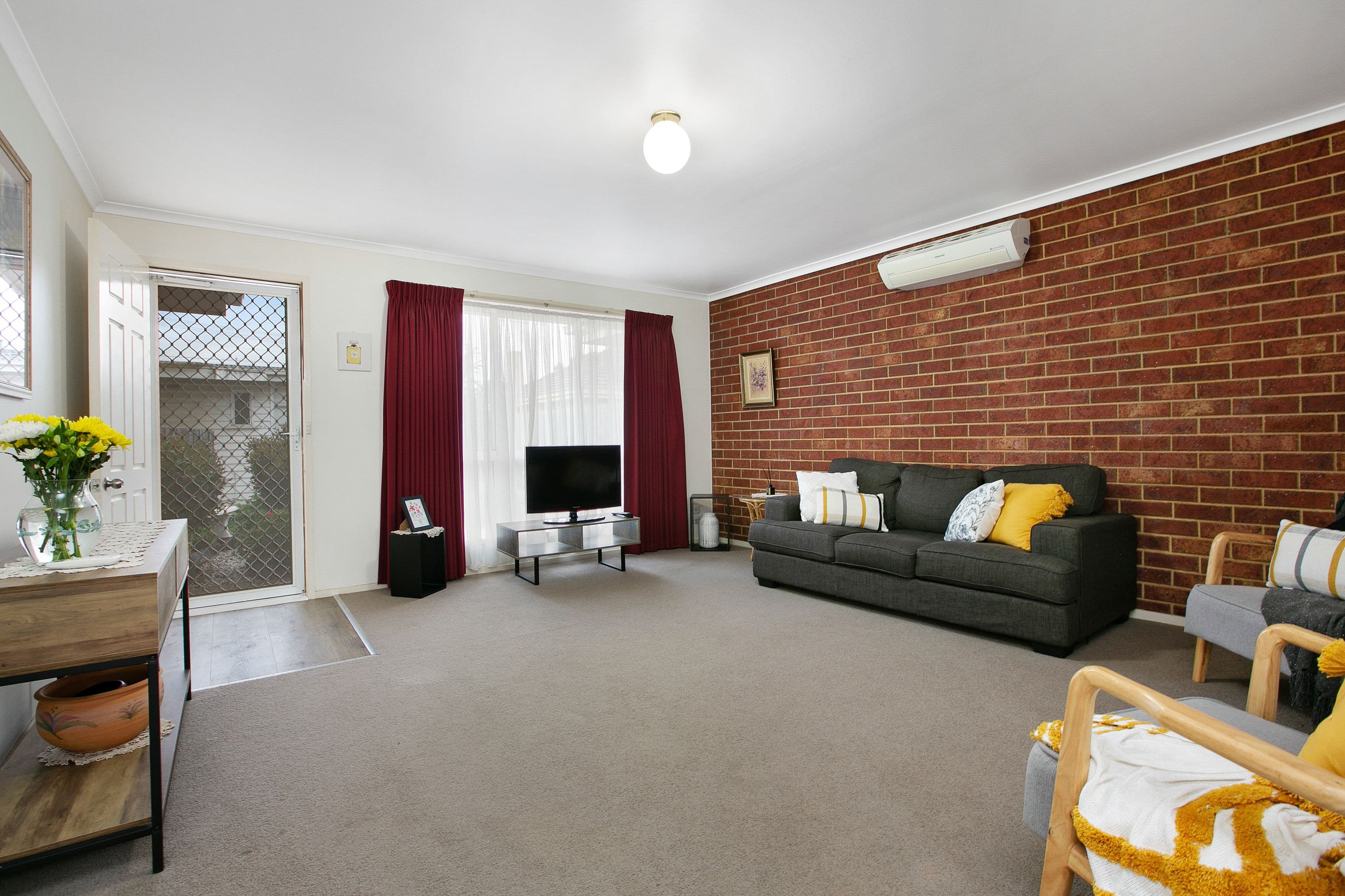 11/327 Warara Street, Tom Price WA 6751, Tom Price - Image 1