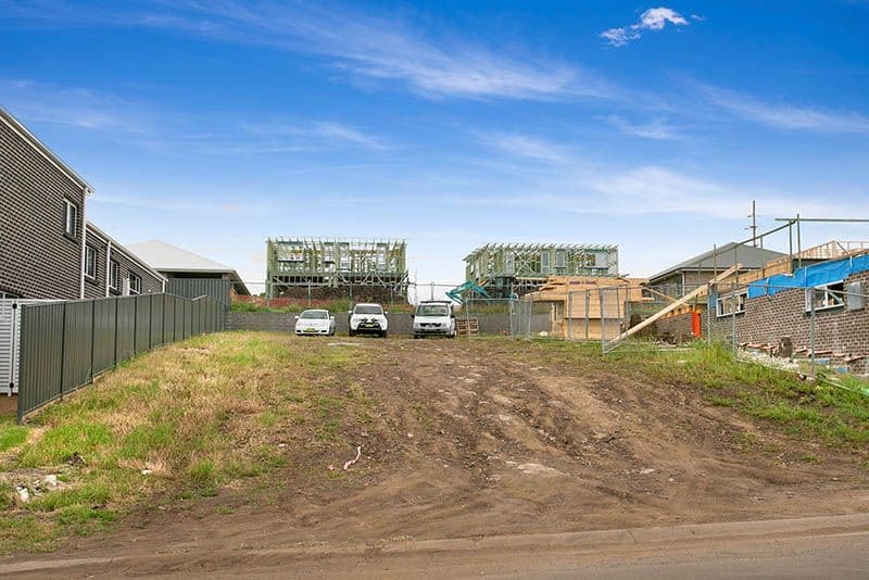 37 Elizabeth Circuit, Flinders NSW 2529, Flinders - Thumbnail 2