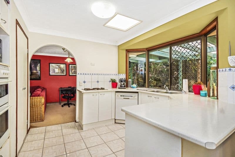 28 Balsa Street, Elanora QLD 4221, Elanora - Thumbnail 7