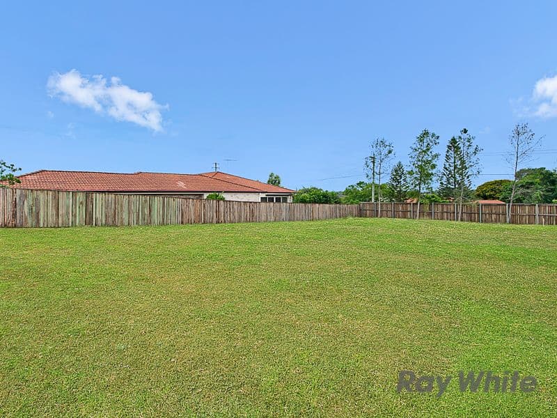 3 Outlook Crescent, Bridgeman Downs QLD 4035, Bridgeman Downs - Thumbnail 3