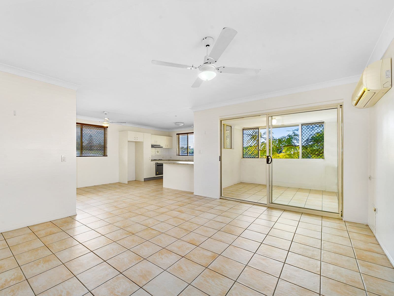 105 Flower Street, Northgate QLD 4013, Northgate - Thumbnail 4