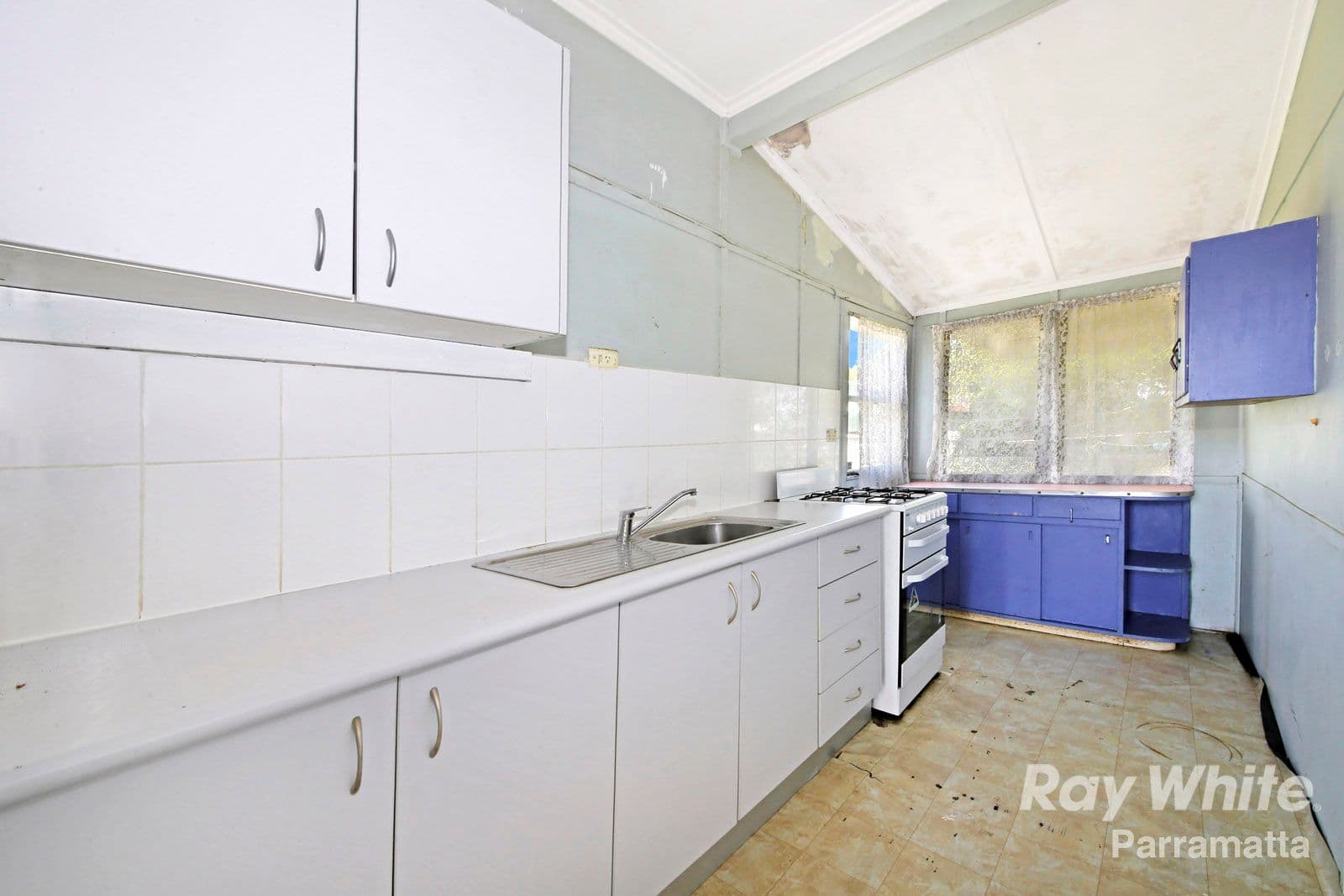 41 Plover Street, Melton VIC 3337, Melton - Thumbnail 3