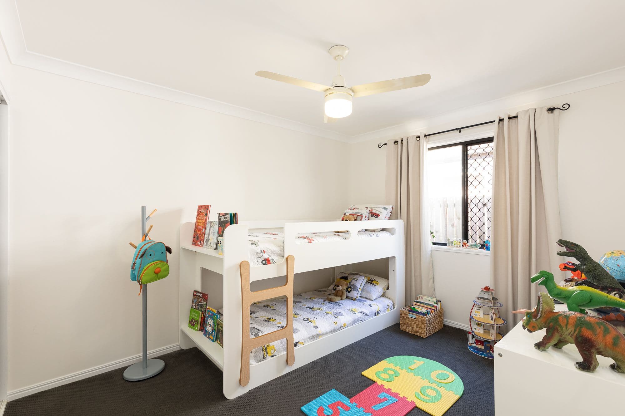 17 Walsh Street, Redcliffe QLD 4020, Redcliffe - Thumbnail 6