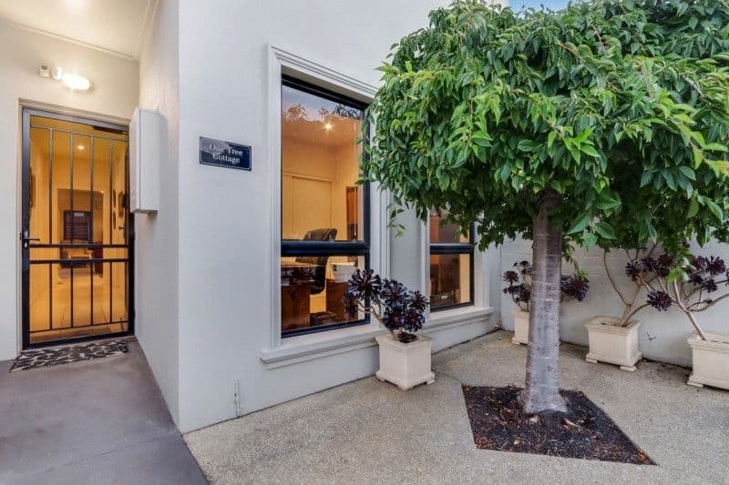 3 Adams Place, Geelong VIC 3220, Geelong - Thumbnail 2