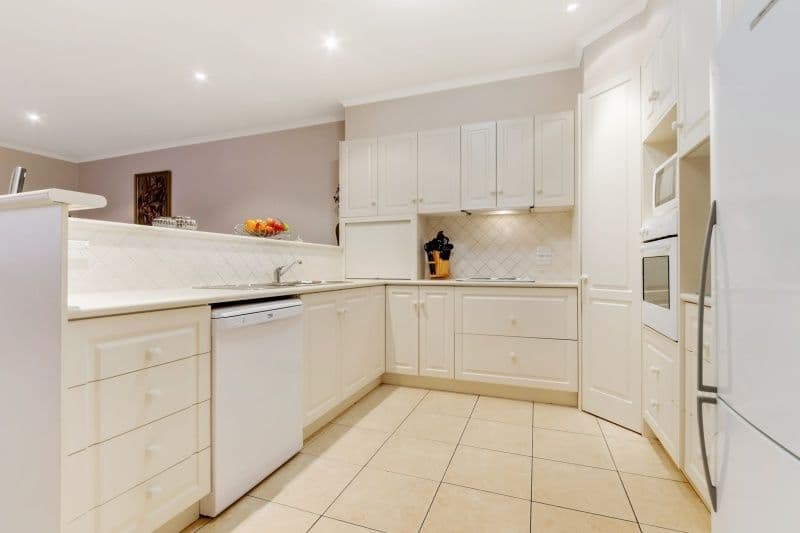 3 Adams Place, Geelong VIC 3220, Geelong - Thumbnail 3