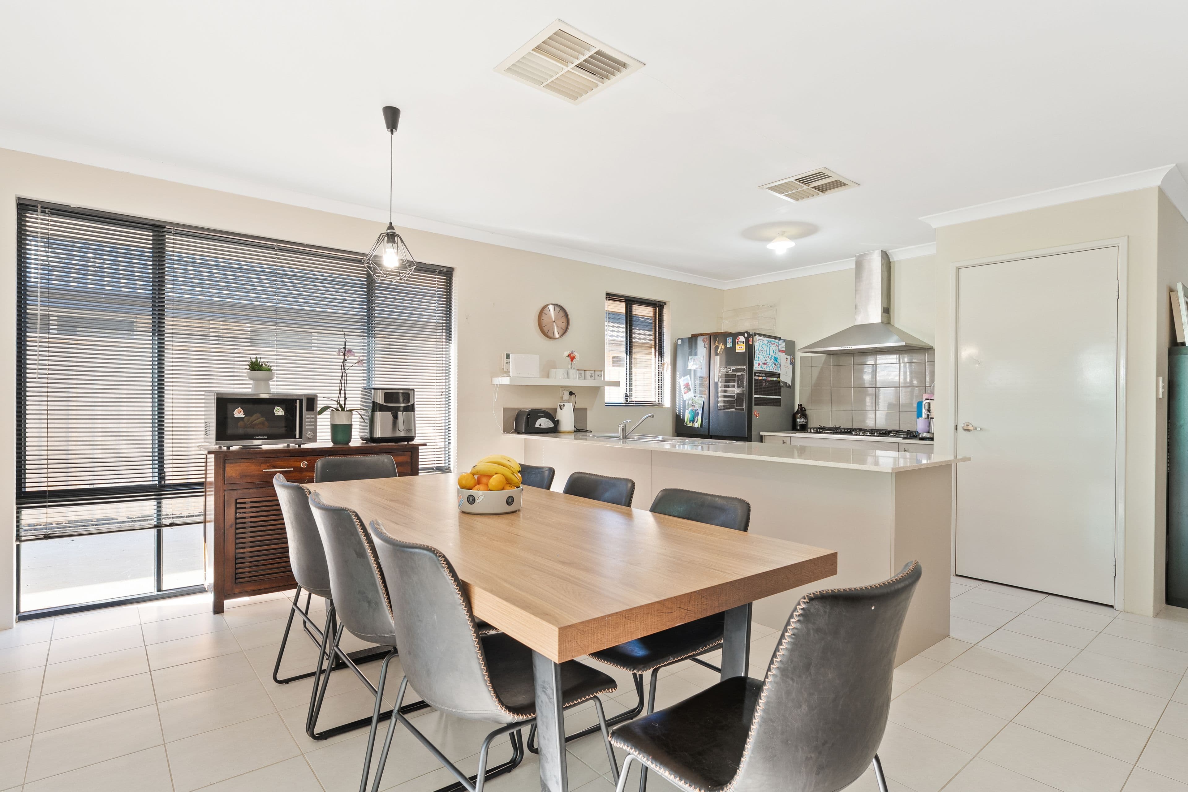 98 Camelot Street, Baldivis WA 6171, Baldivis - Thumbnail 2