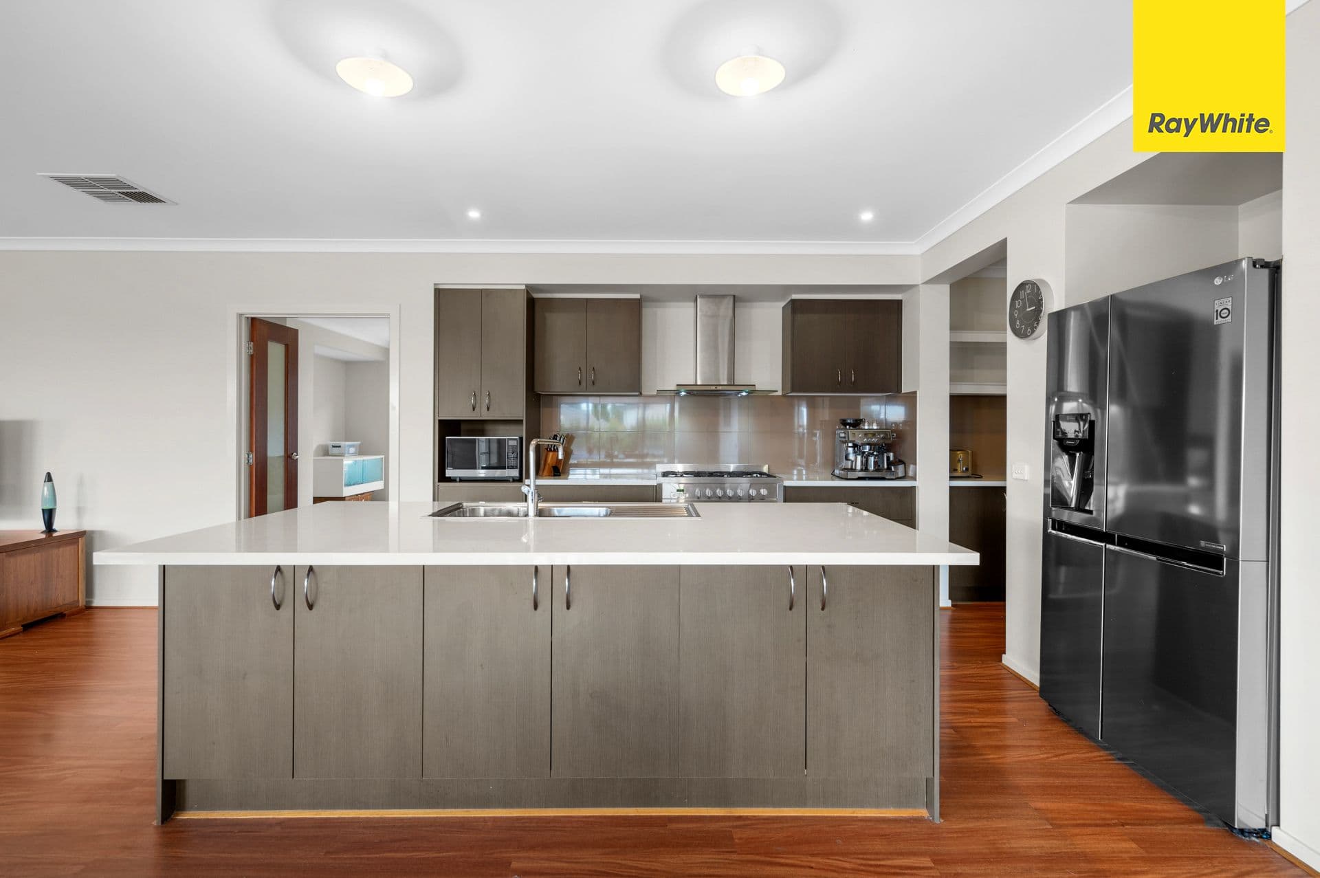 133 St Arnaud Road, Eynesbury VIC 3338, Eynesbury - Thumbnail 2