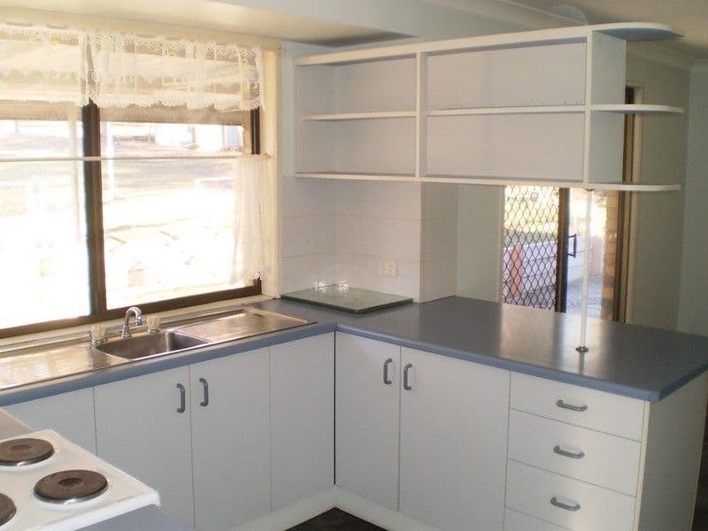 5 Firetail Avenue, LAIDLEY QLD 4341, Laidley - Thumbnail 2