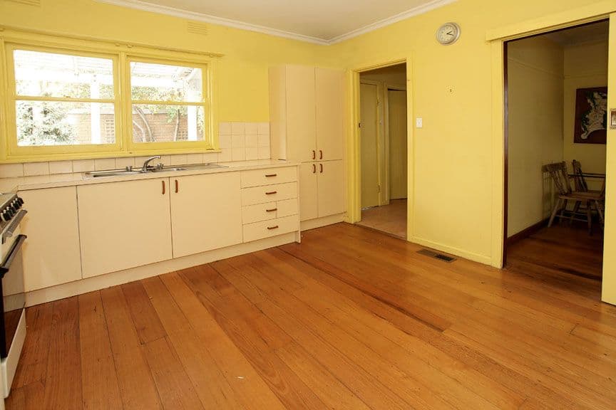 52 Myrtle Street, GLEN WAVERLEY VIC 3150, Glen Waverley - Thumbnail 3