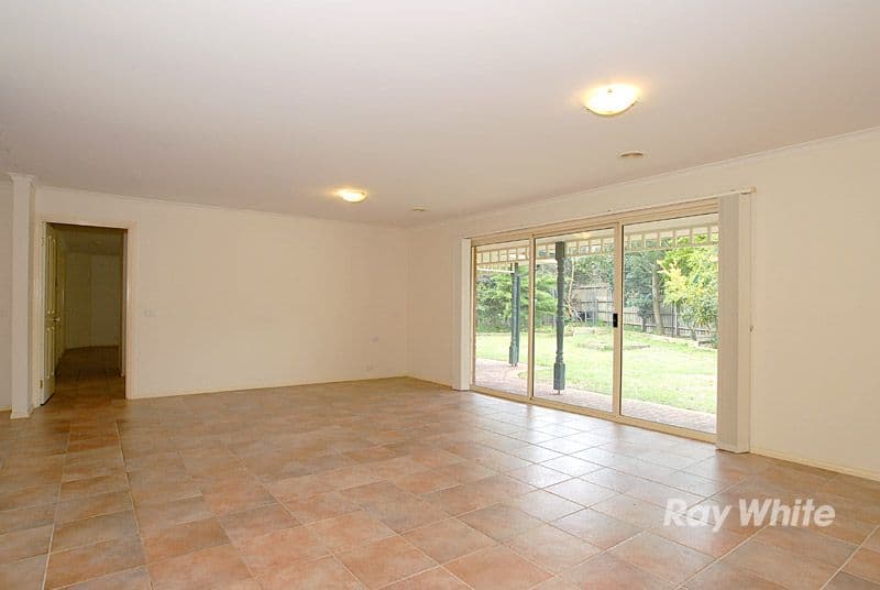 1 Akita Court, BERWICK VIC 3806, Berwick - Thumbnail 3