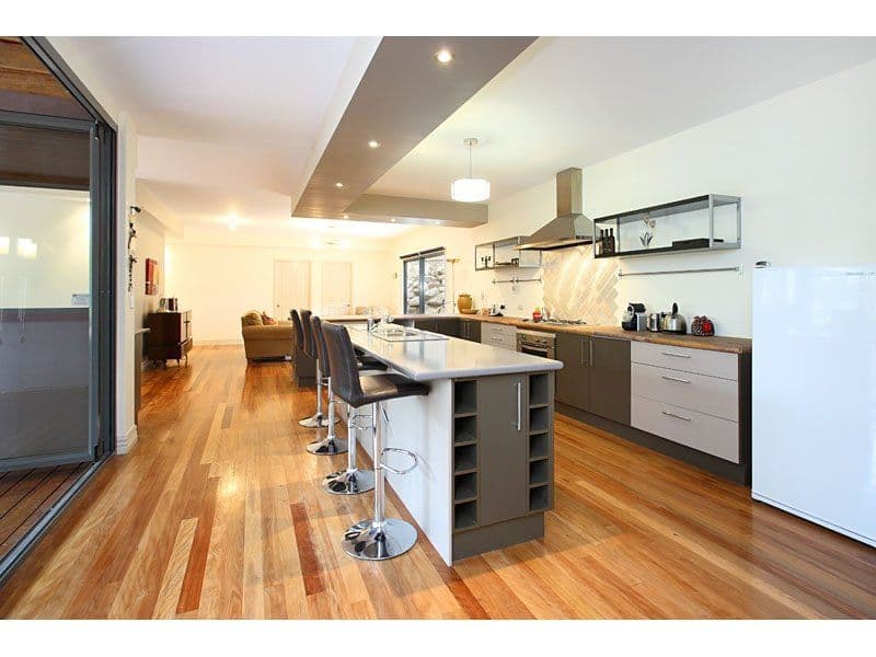 90 Trudy Crescent, CORNUBIA QLD 4130, Cornubia - Thumbnail 4