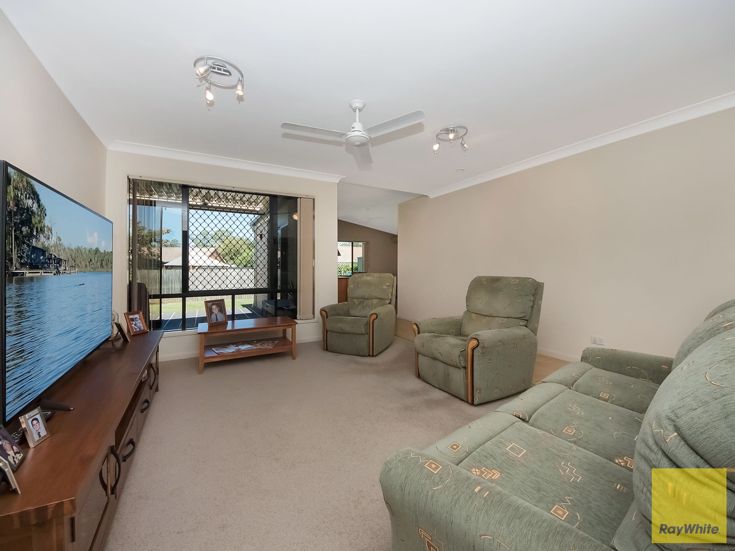 5 Woodland Close, Bracken Ridge QLD 4017, Bracken Ridge - Thumbnail 3