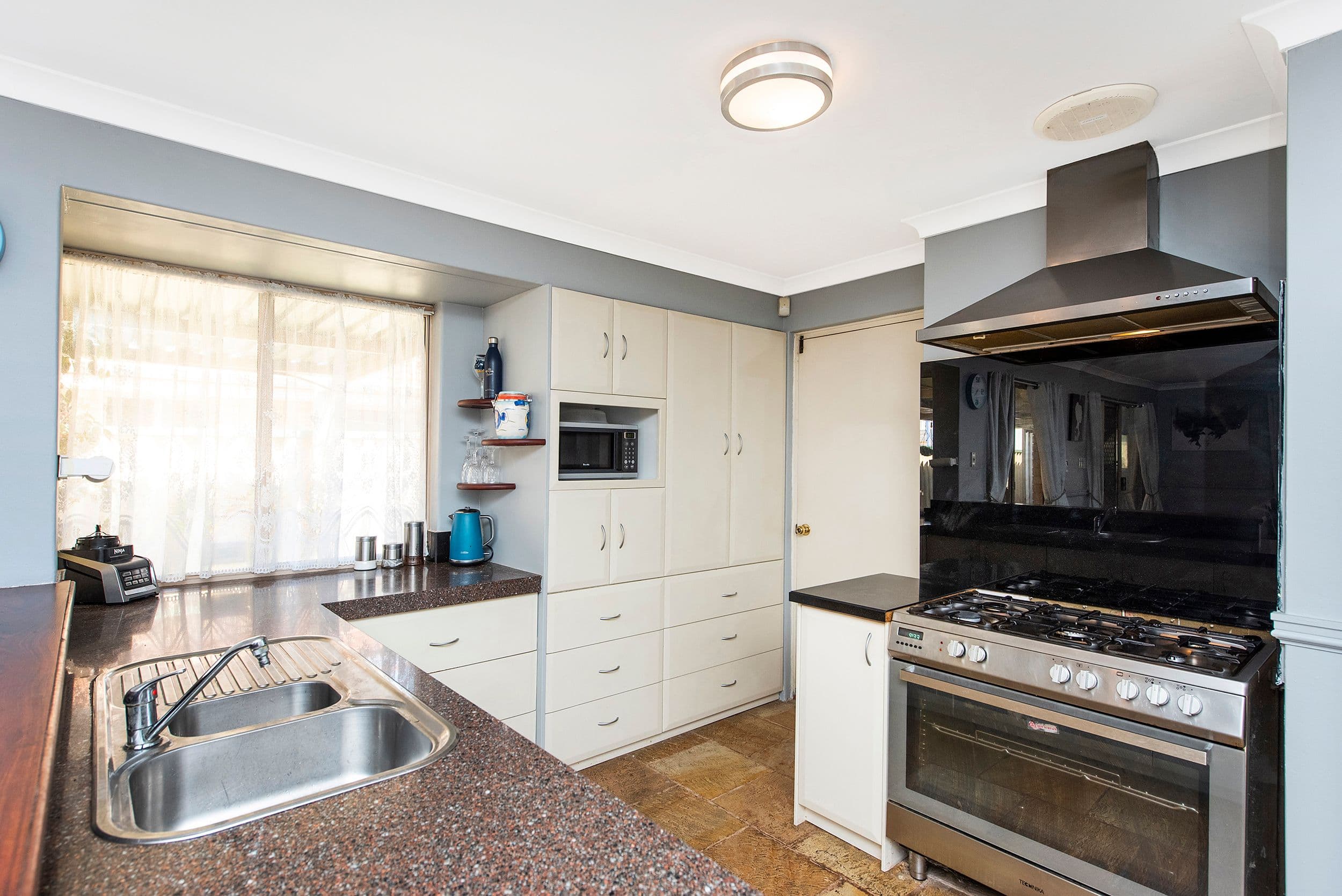 35 Grand Ocean Boulevard, Port Kennedy WA 6172, Port Kennedy - Thumbnail 4