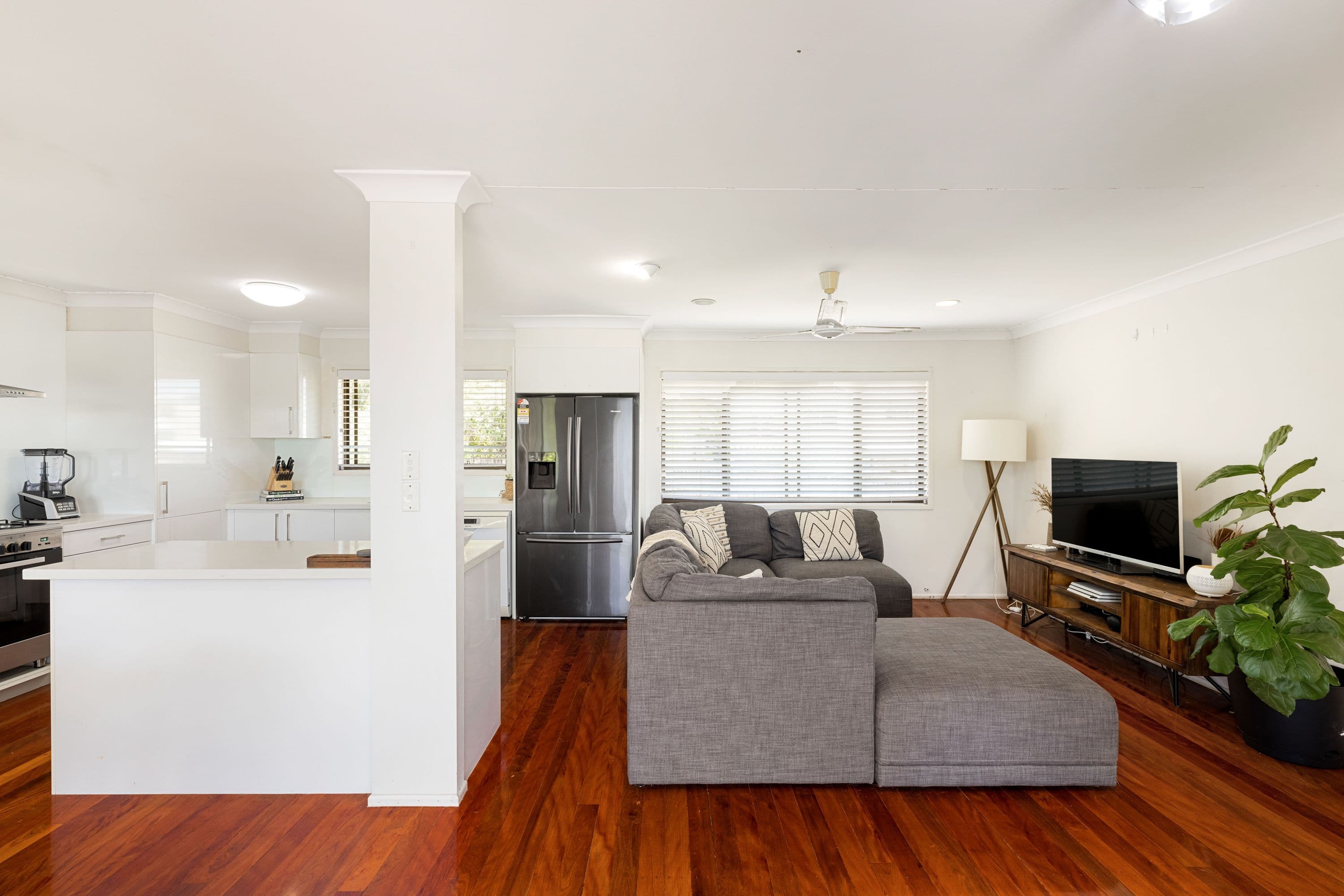 6 Dover Court, Albany Creek QLD 4035, Albany Creek - Thumbnail 4