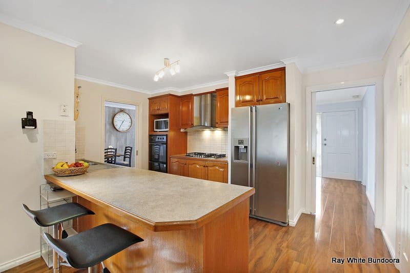 5 Morey Court, ROXBURGH PARK VIC 3064, Roxburgh Park - Thumbnail 3