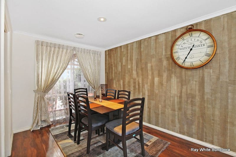 5 Morey Court, ROXBURGH PARK VIC 3064, Roxburgh Park - Thumbnail 4