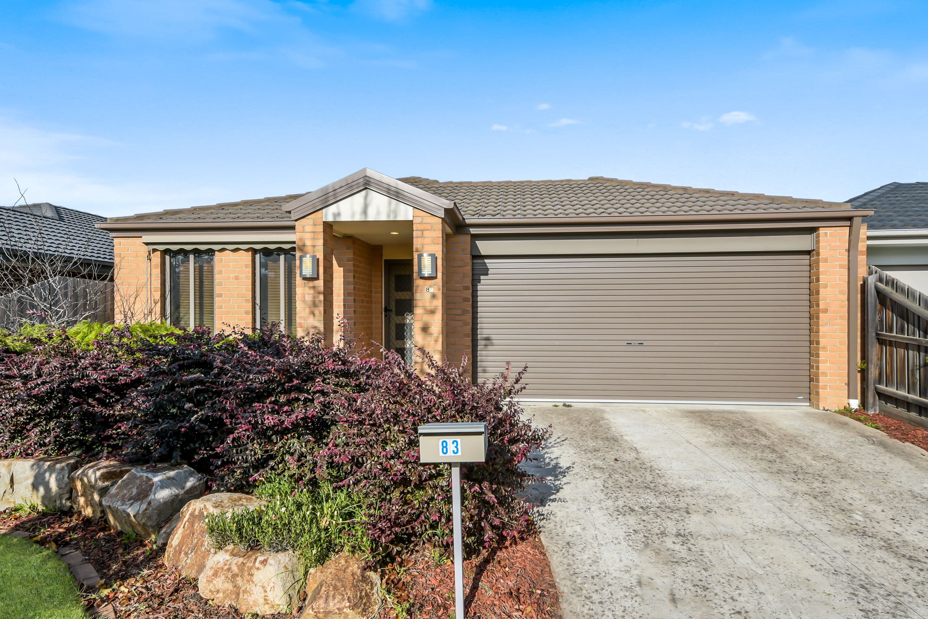 83 Melissa Way, Pakenham VIC 3810, Pakenham - Thumbnail 2