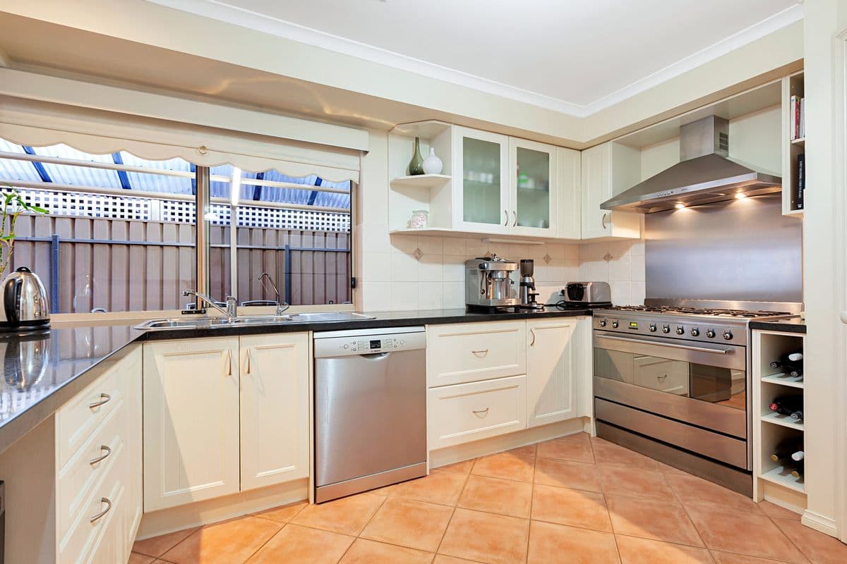 61 Perkins Avenue, Enfield SA 5085, Enfield - Thumbnail 5